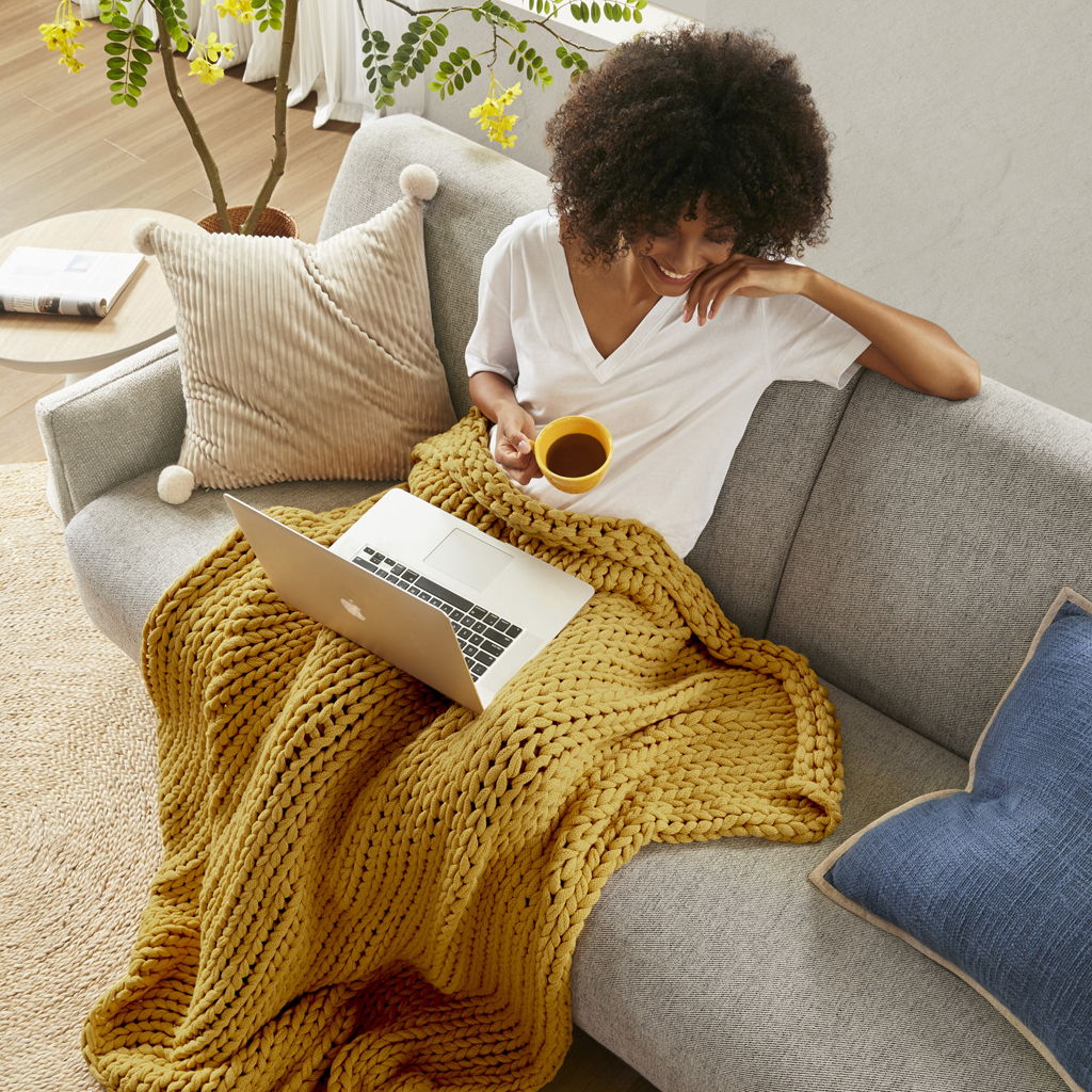 Chunky Double Knit - Handmade Throw - Yellow