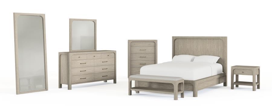 Solano - 55" Eastern King Panel Bed - Weathered Mango