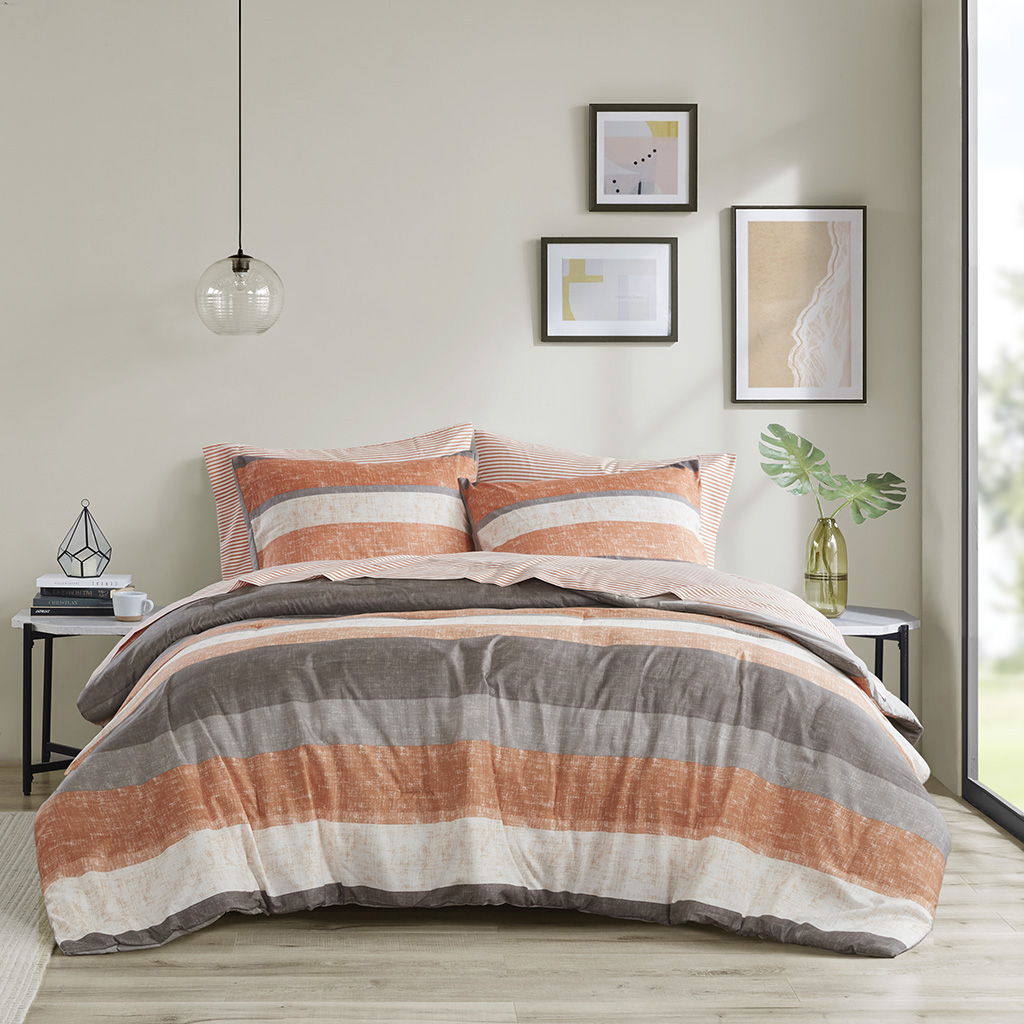 Jaxon - 7 Piece Full Stripe Comforter Set With Bed Sheets - Coral / Gray