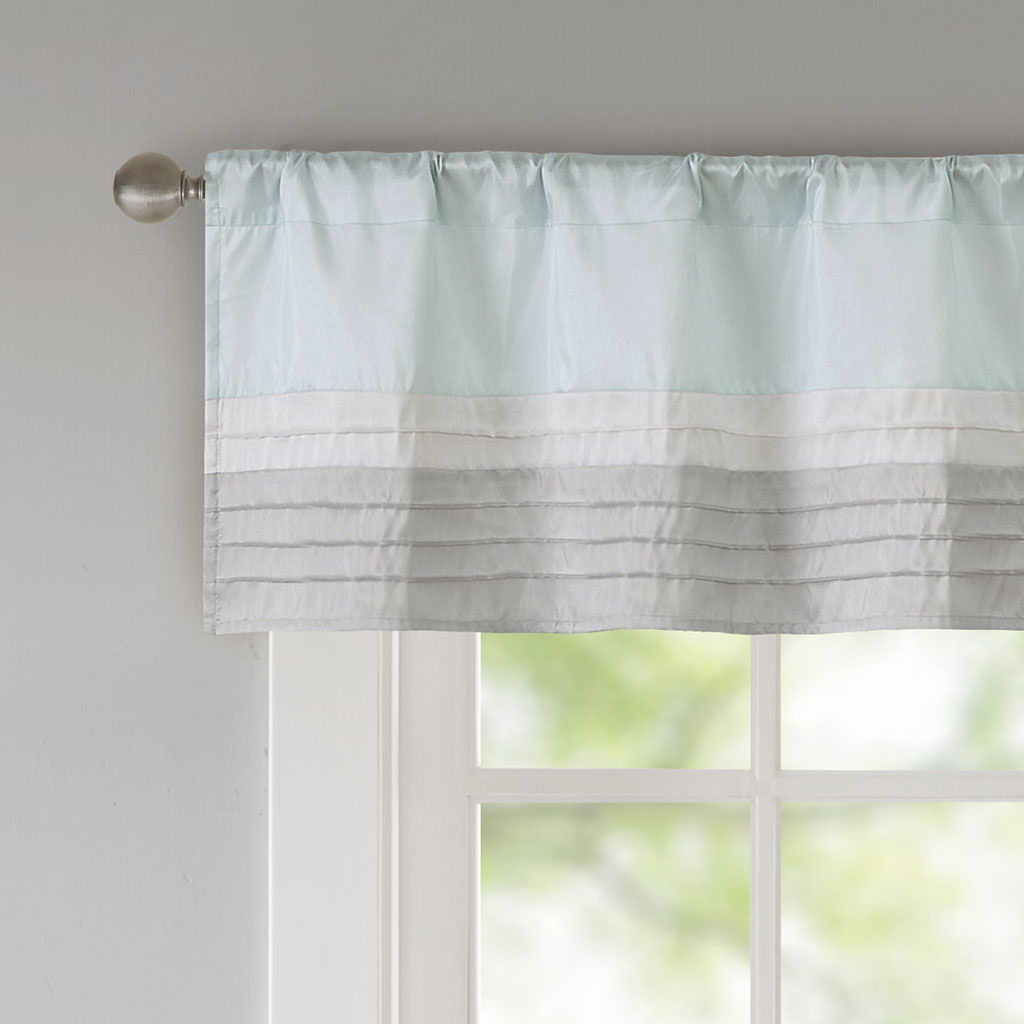 Amherst - Polyoni Pintuck Valance - Aqua