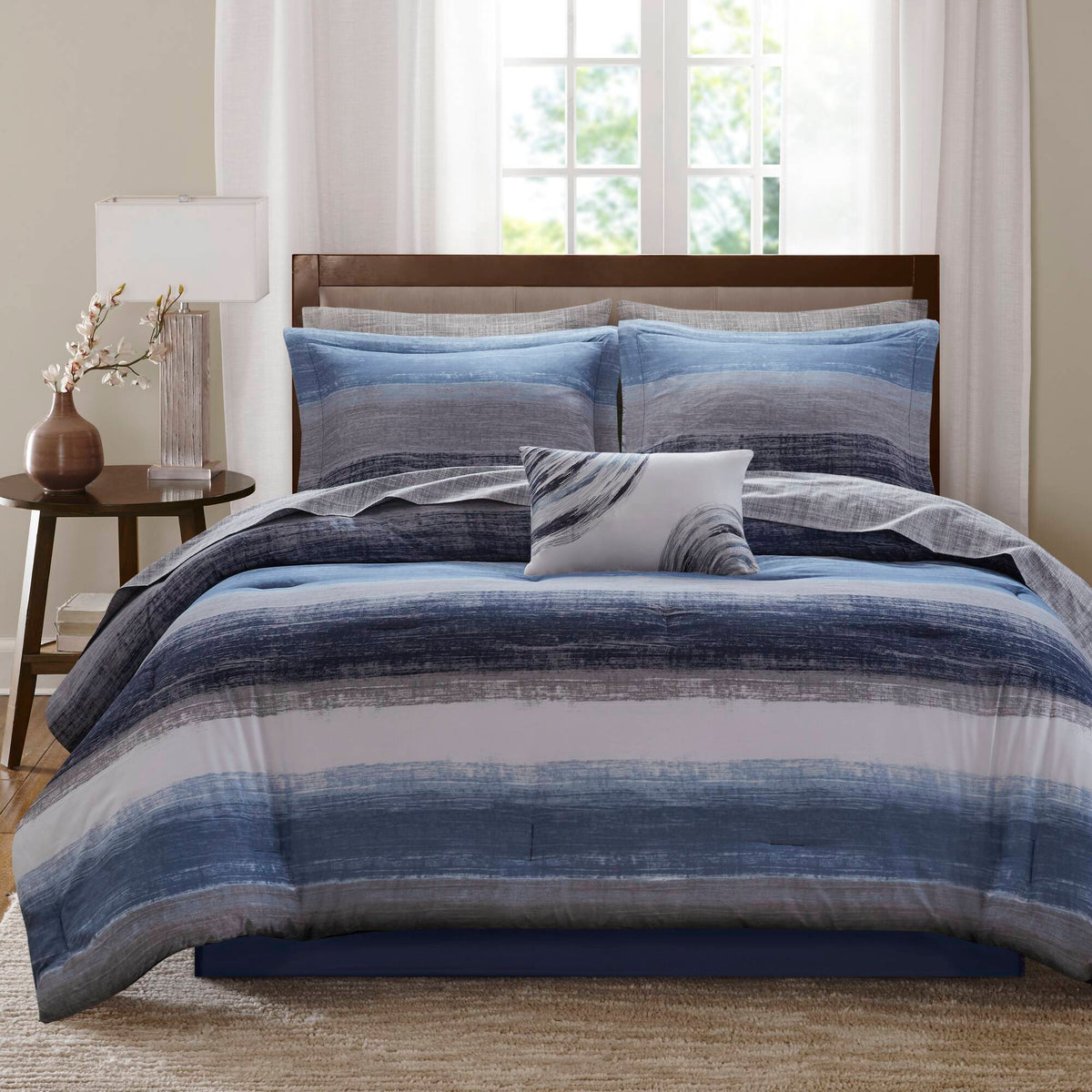 Saben - King 9 Piece Comforter Set With Bed Sheets - Navy