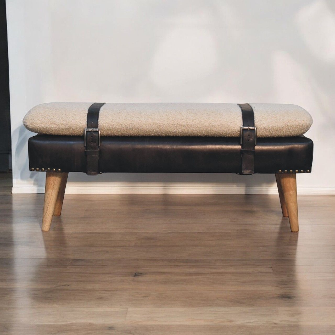Buffalo - Hide Bench