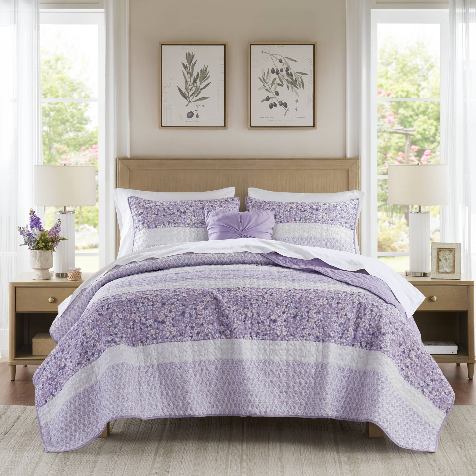 Caralie - King/California King 4 Piece Seersucker Quilt Set With Throw - Purple