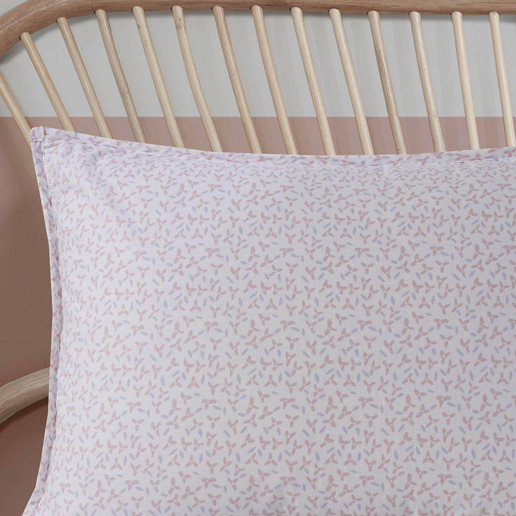 Iris - Full Woodland Animals Reversible Cotton Quilt Set - Blush