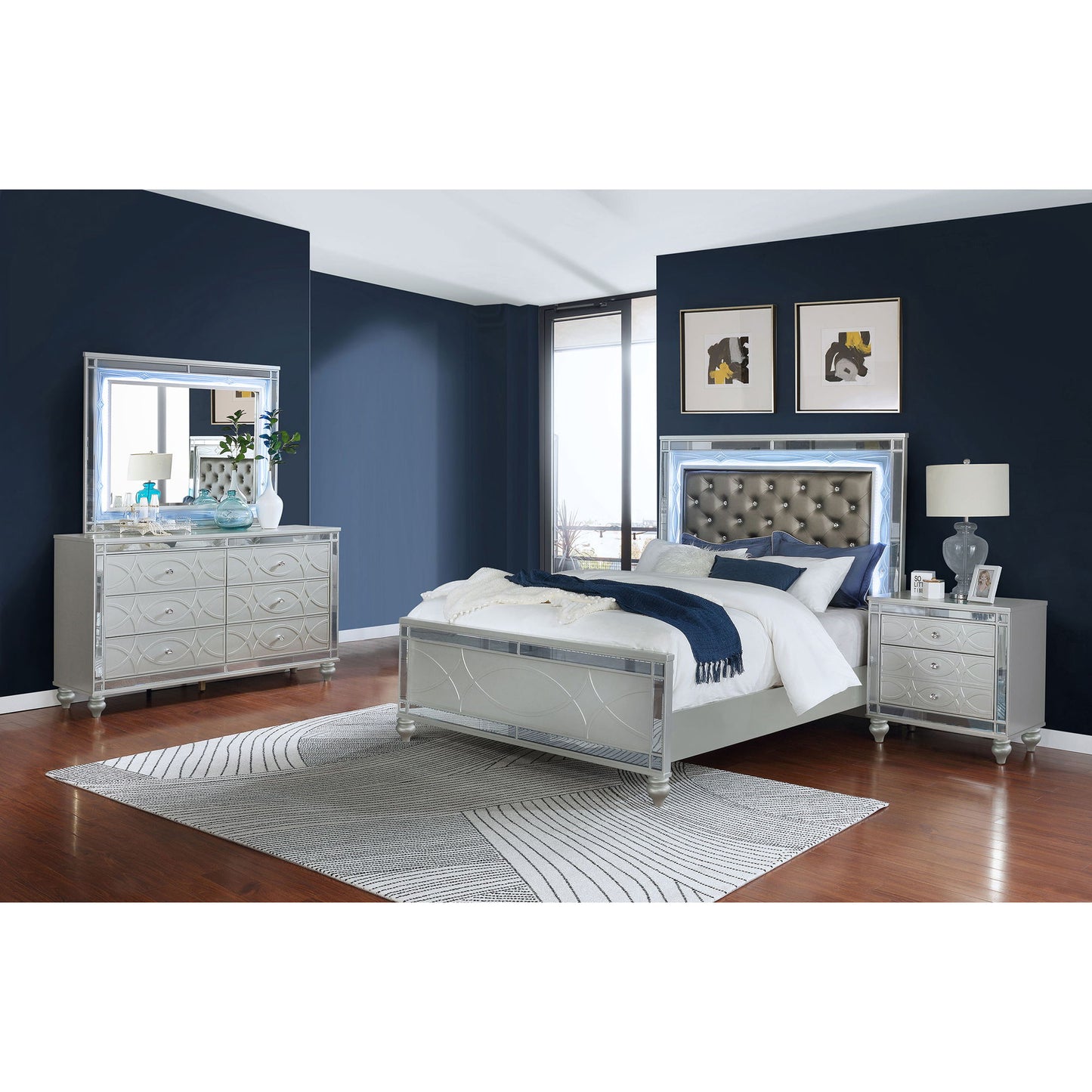 Arabesque - 4 Piece Queen Bedroom Set With LED Headboard - Silver