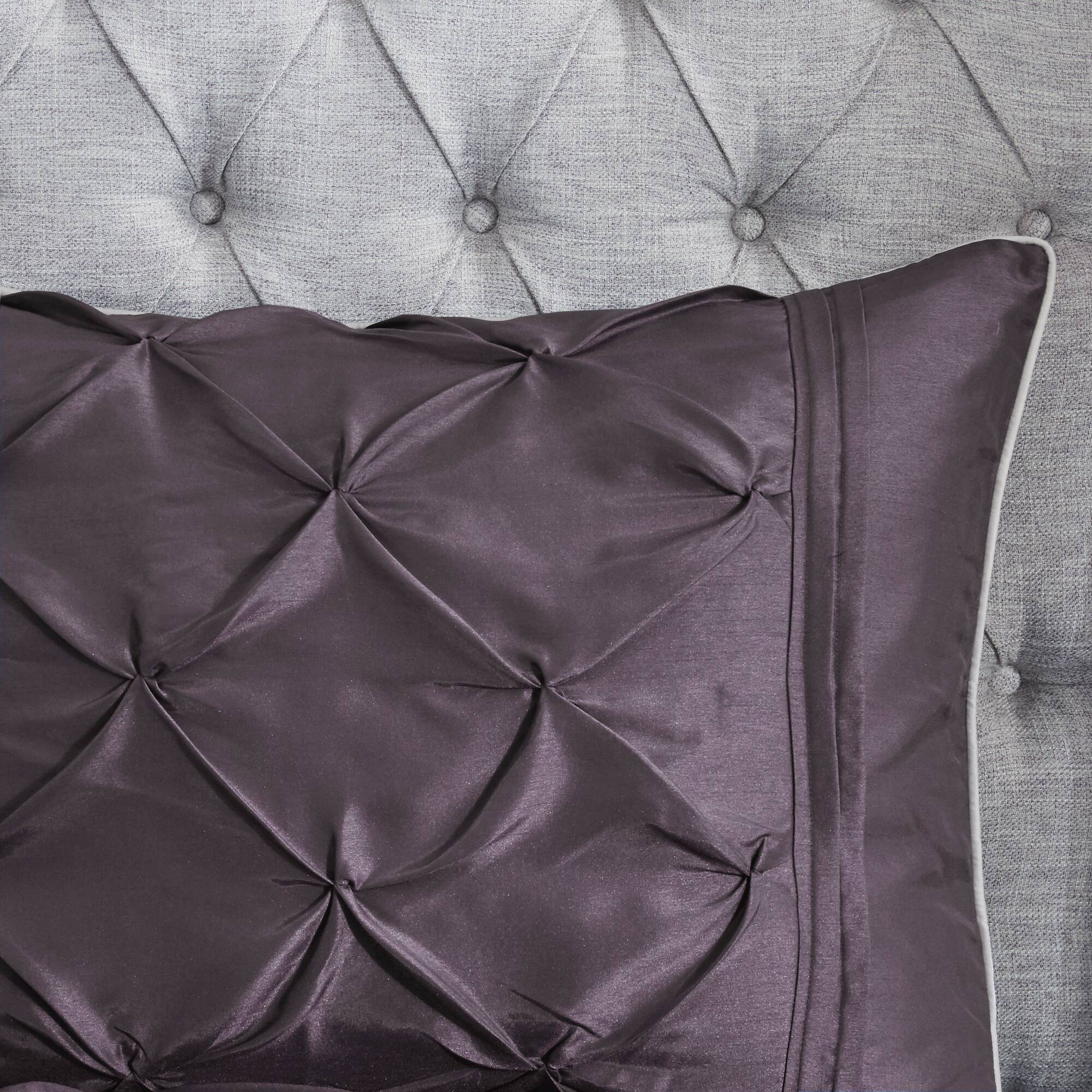 Laurel - Queen 7 Piece Tufted Comforter Set - Plum