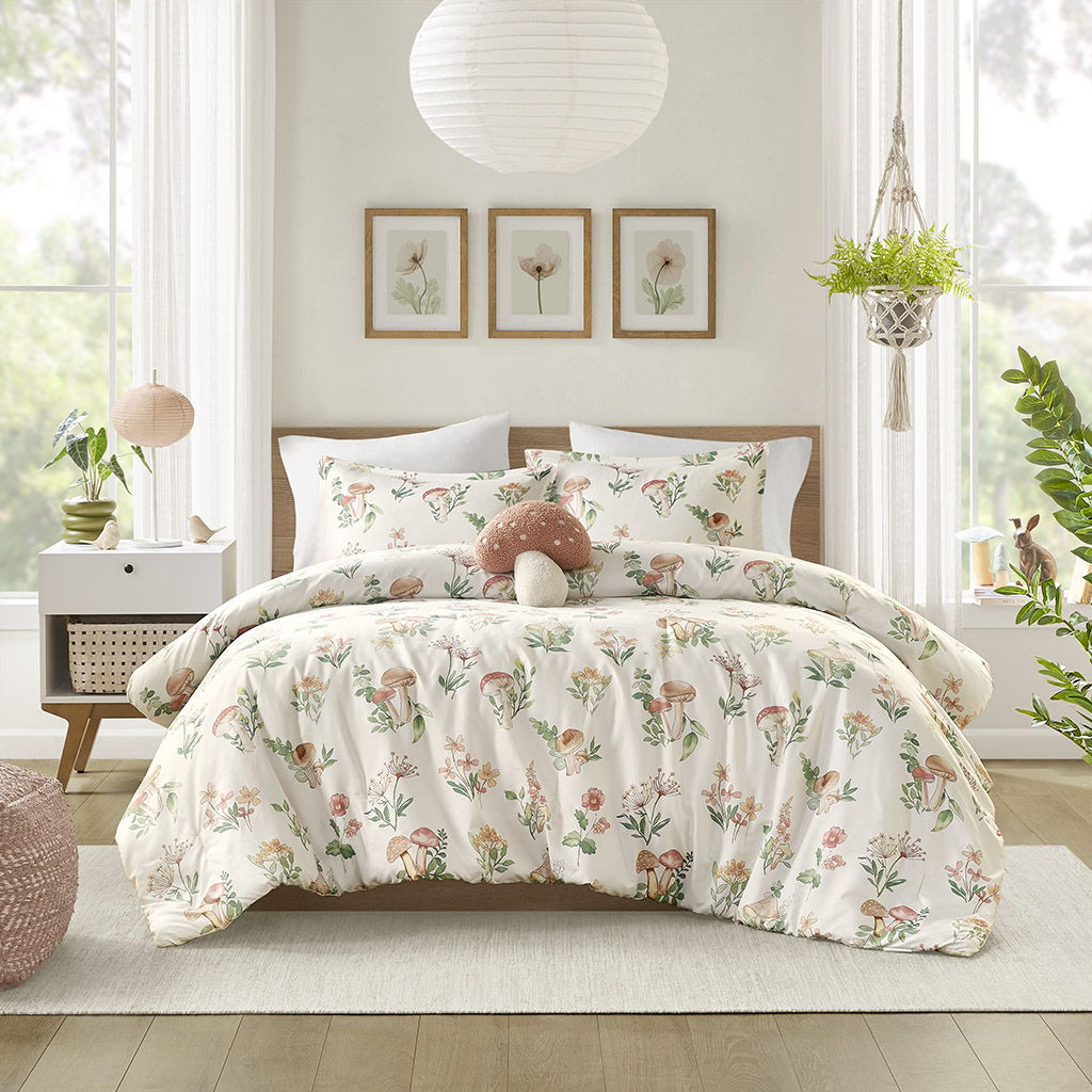 Gwen - Mushroom Garden Comforter Set - Green / Beige