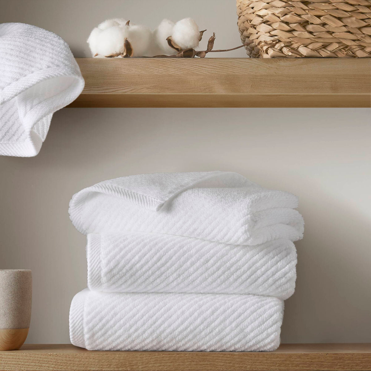 Diagonal Ribbed - 4 Piece Hand Towels Set - White
