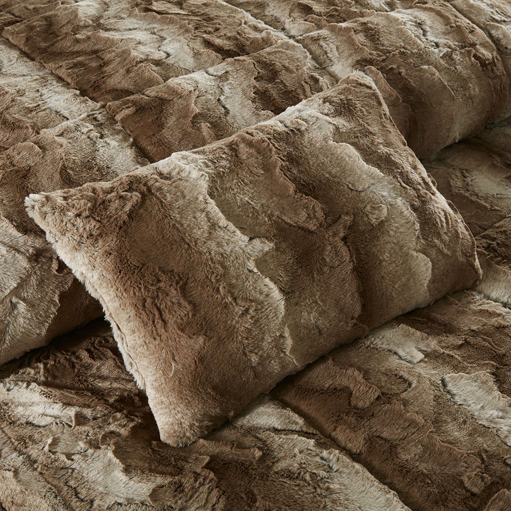 Zuri - King Comforter (Set of 4) - Tan