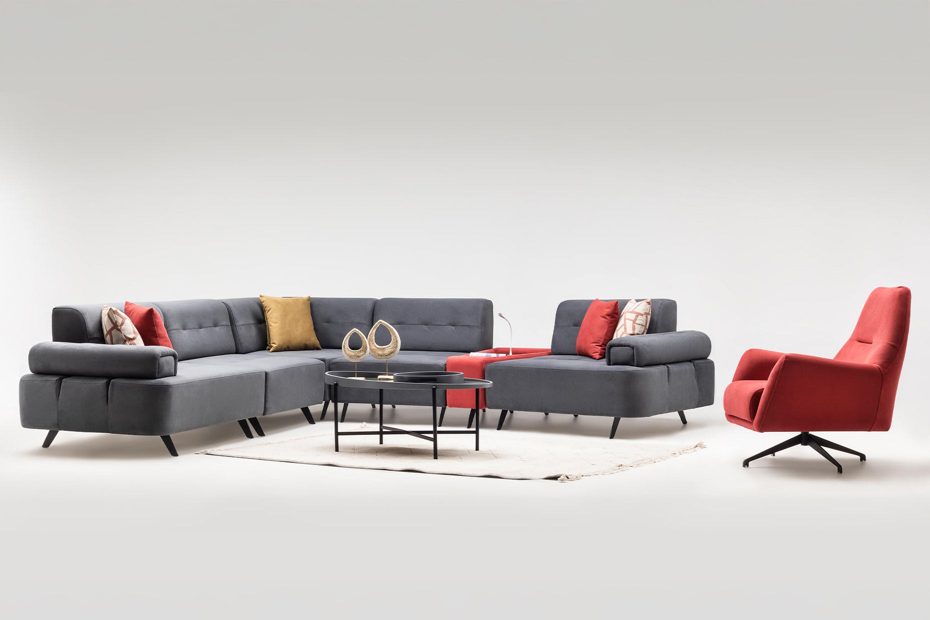 Buca Sectional