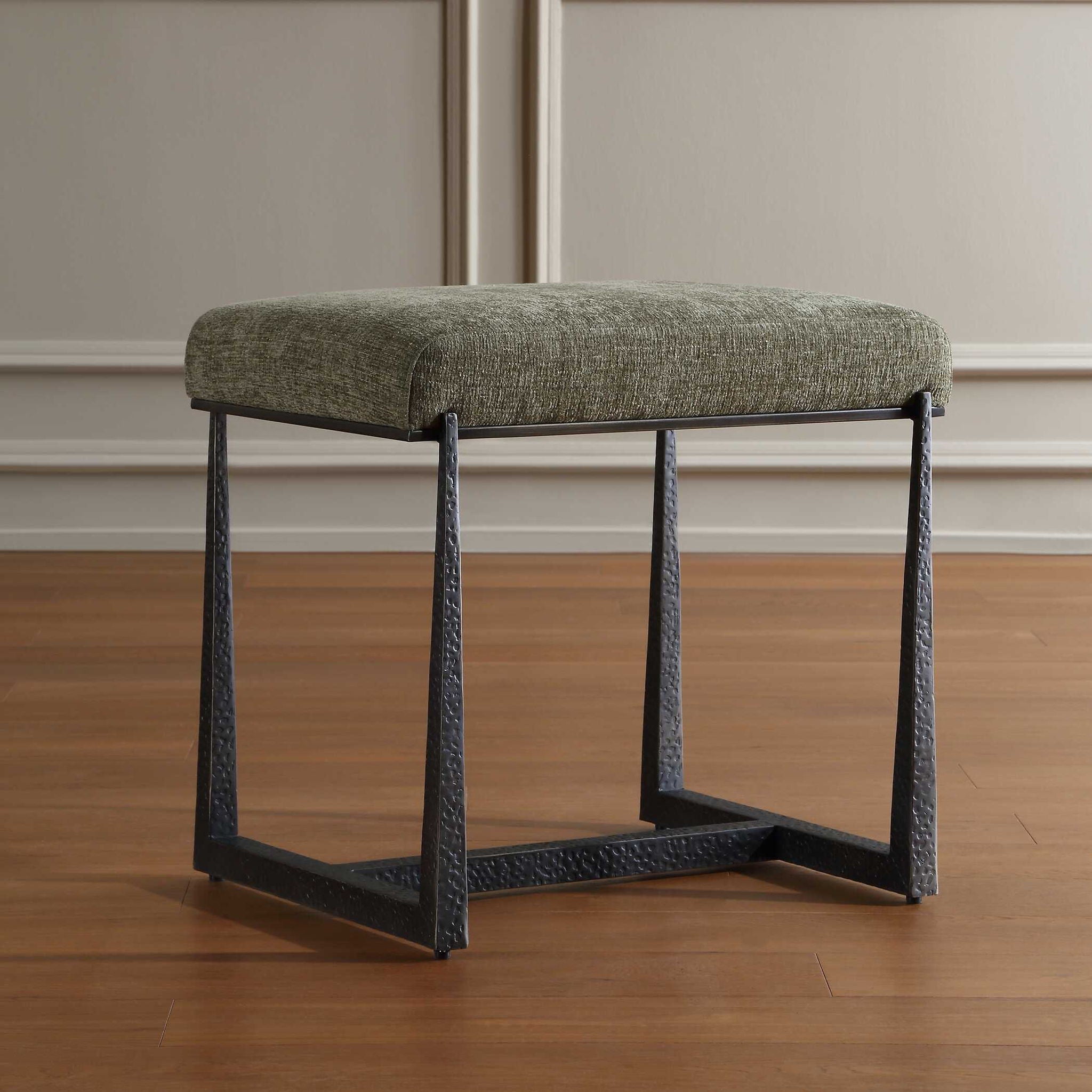 Midas - Small Bench - Bronze / Green