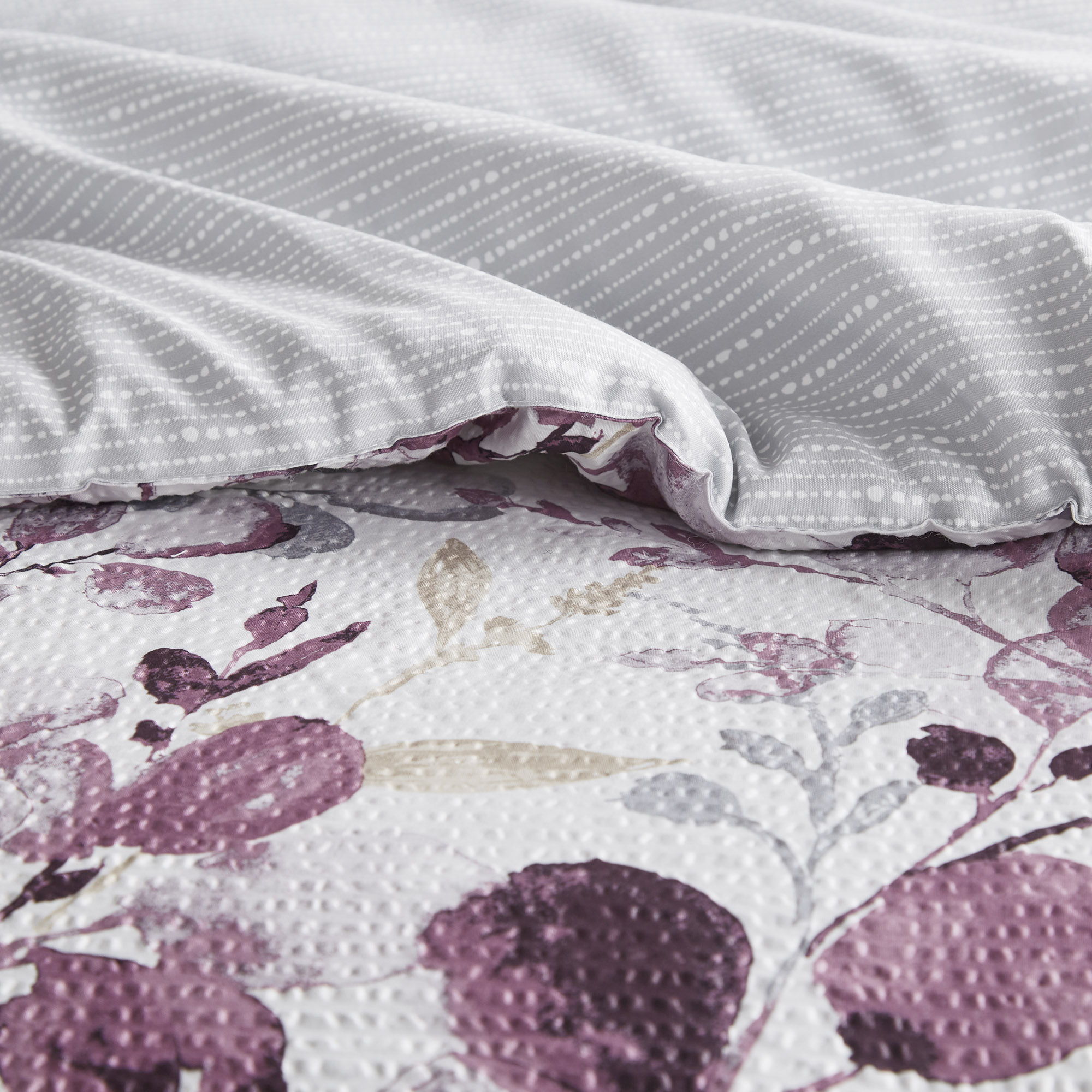 Gabby - Twin/Twin Long Reversible Floral Botanical Seersucker Comforter Set - Plum/Gray