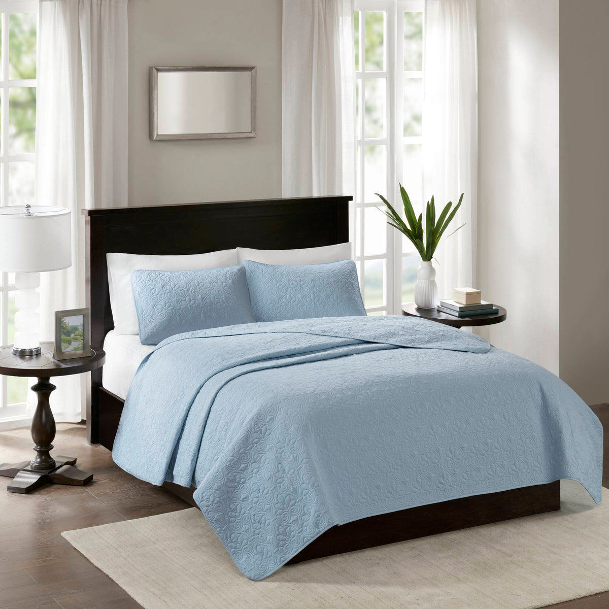 Quebec - King Reversible Coverlet Set - Blue