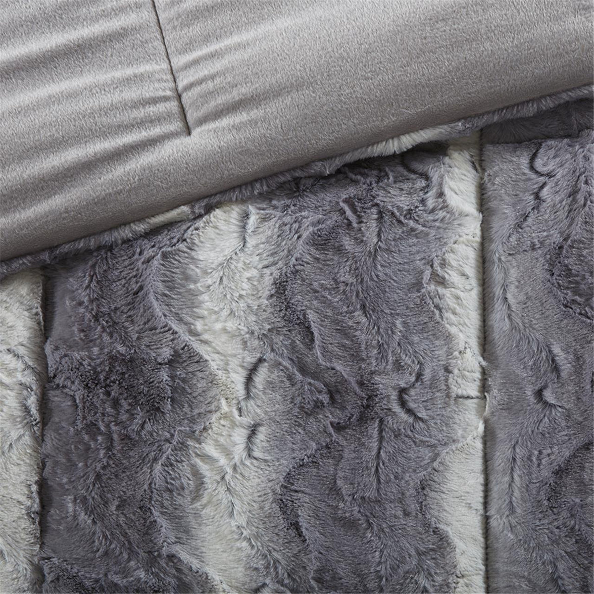 Zuri - Comforter (Set of 4) - Gray