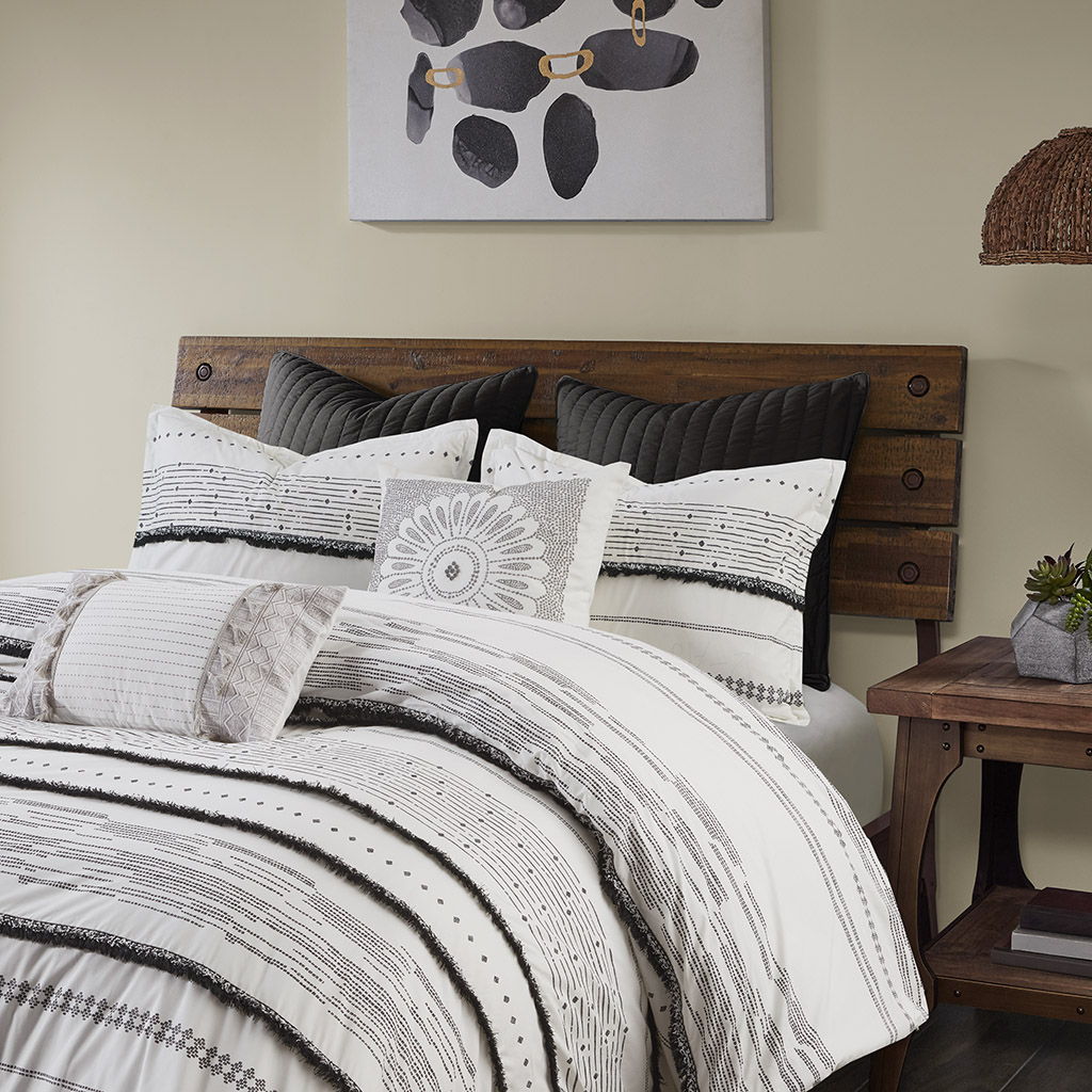 Nea - King Printed Comforter Set With Trims - Black / White