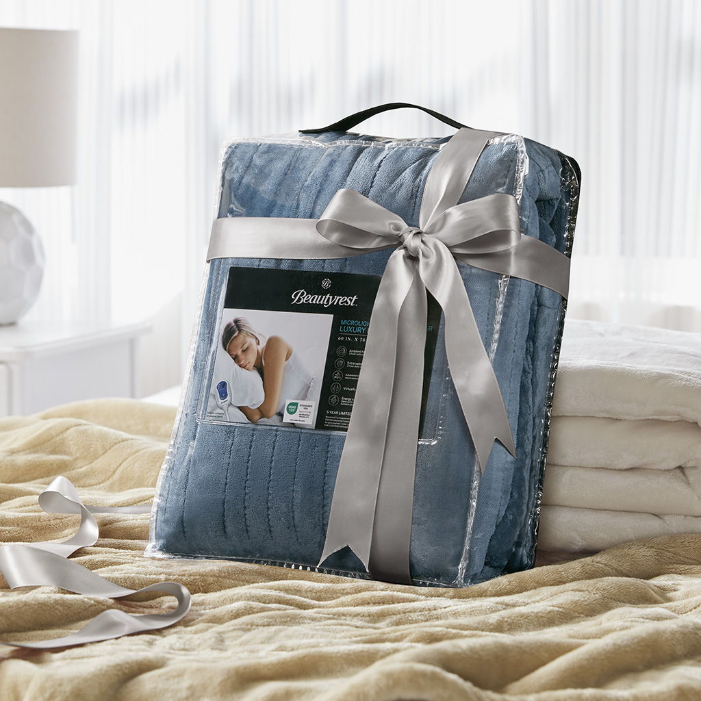 Heated Microlight to Berber - Throw - Blue