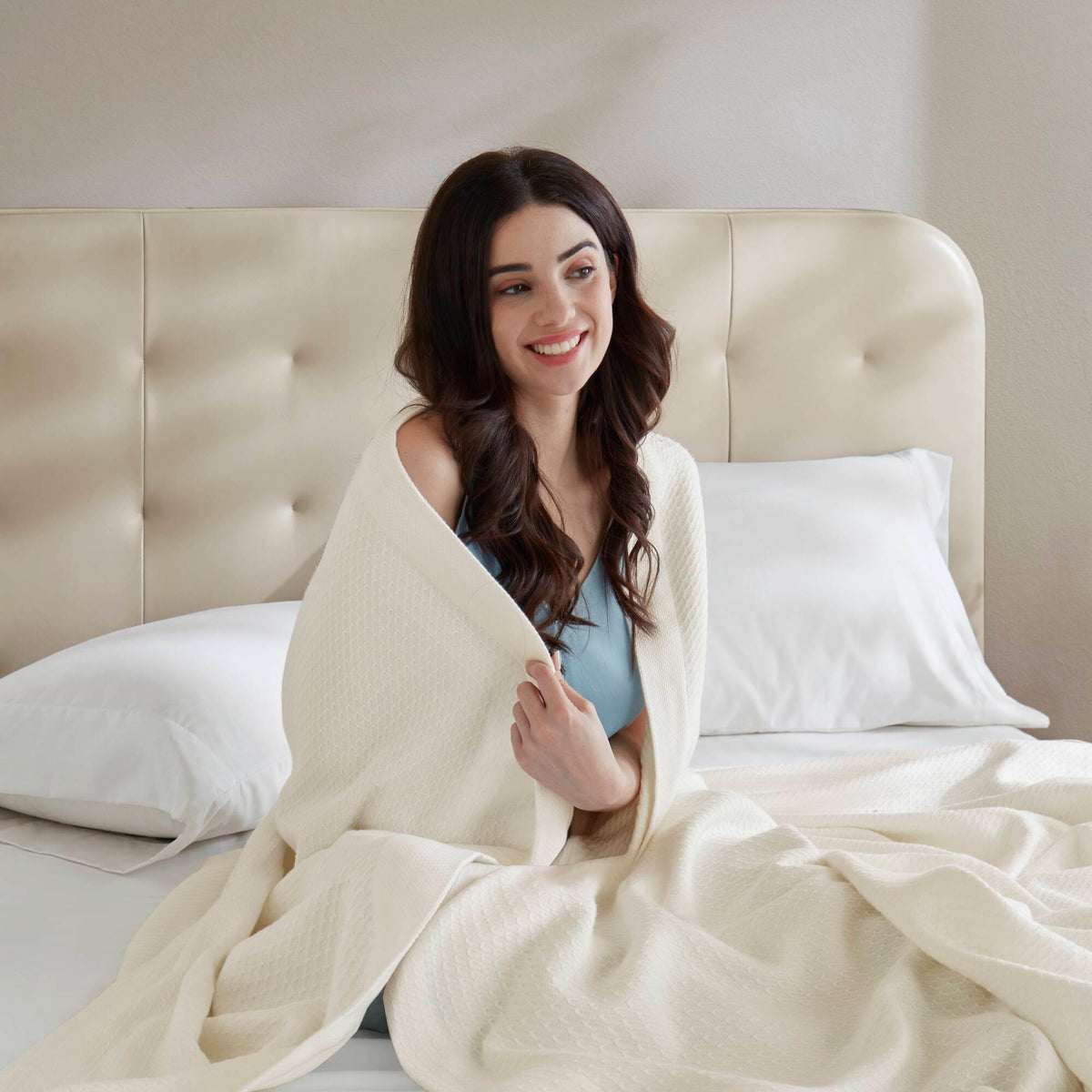 Egyptian Cotton - Full Blanket - Ivory