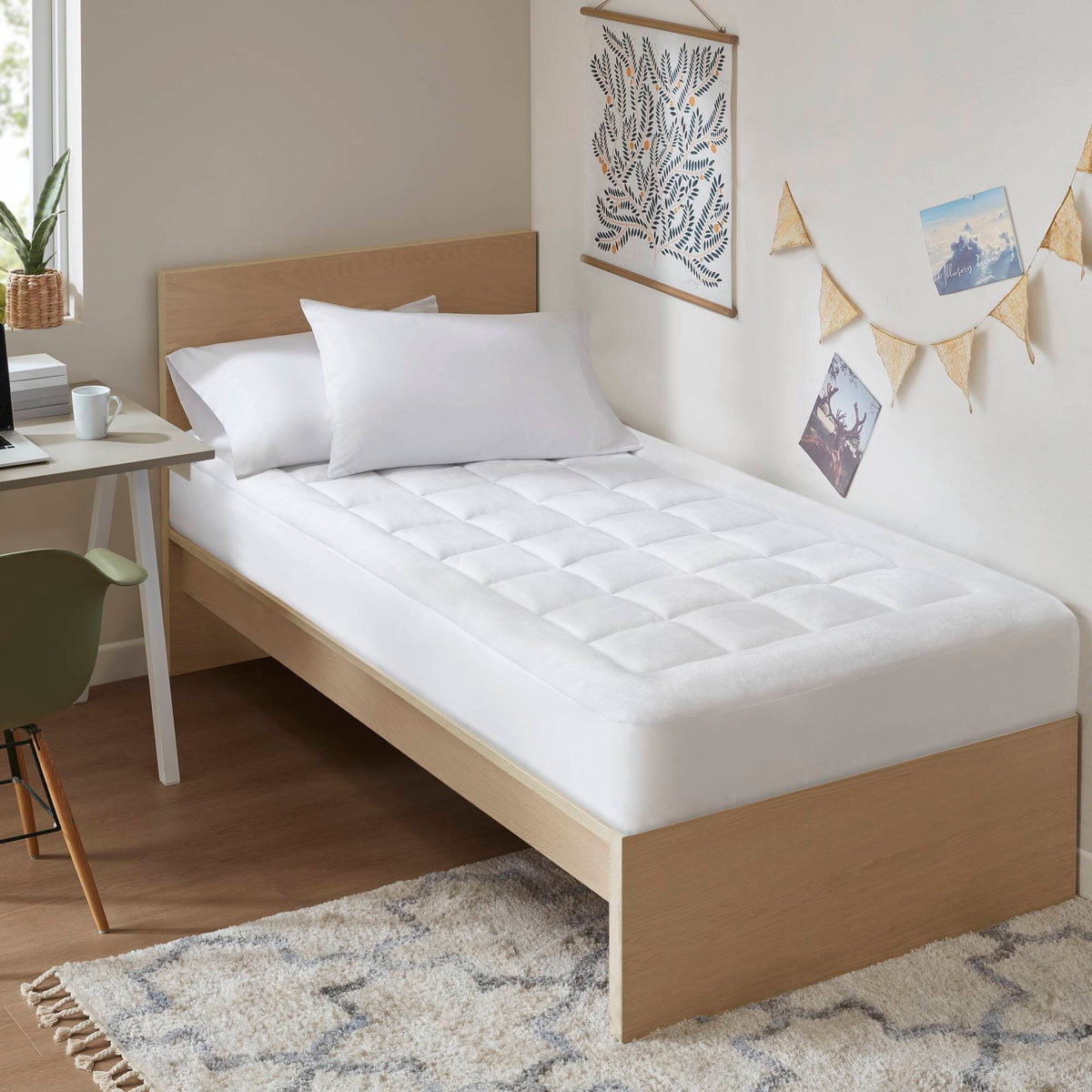 Cloud Soft - Twin Overfilled Hypoallergenic Down Alternative Waterproof Mattress Pad - White