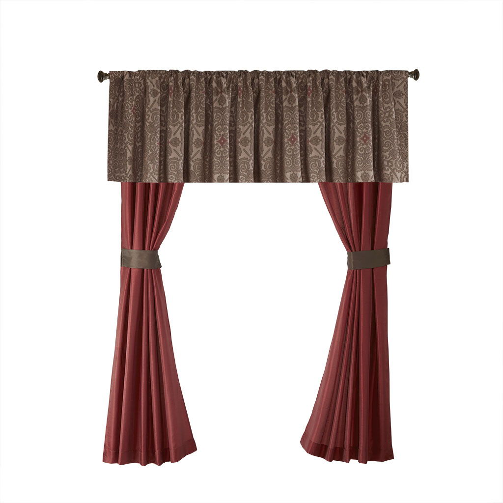 Delaney - California King 24 Piece Room In A Bag - Red