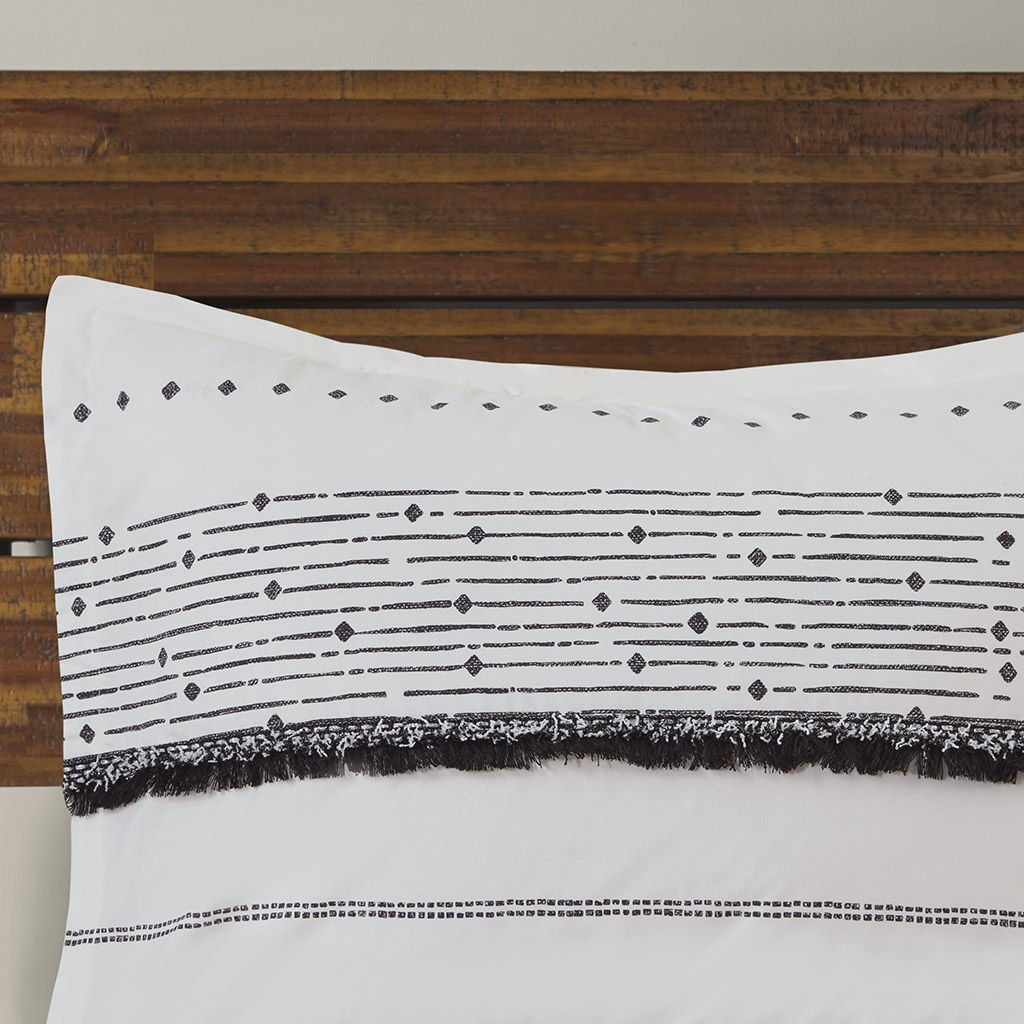 Nea - Printed Comforter Set With Trims - Black / White