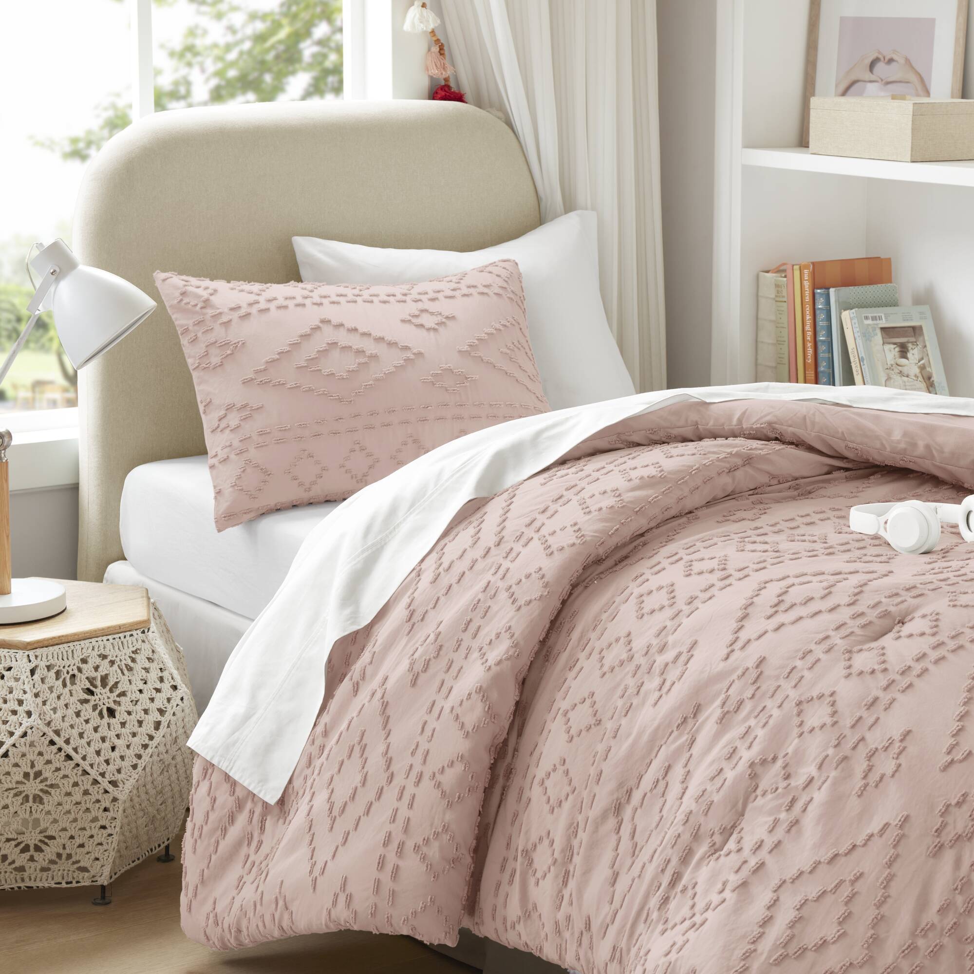 Gigi - King/California King Comforter Mini Set - Pink