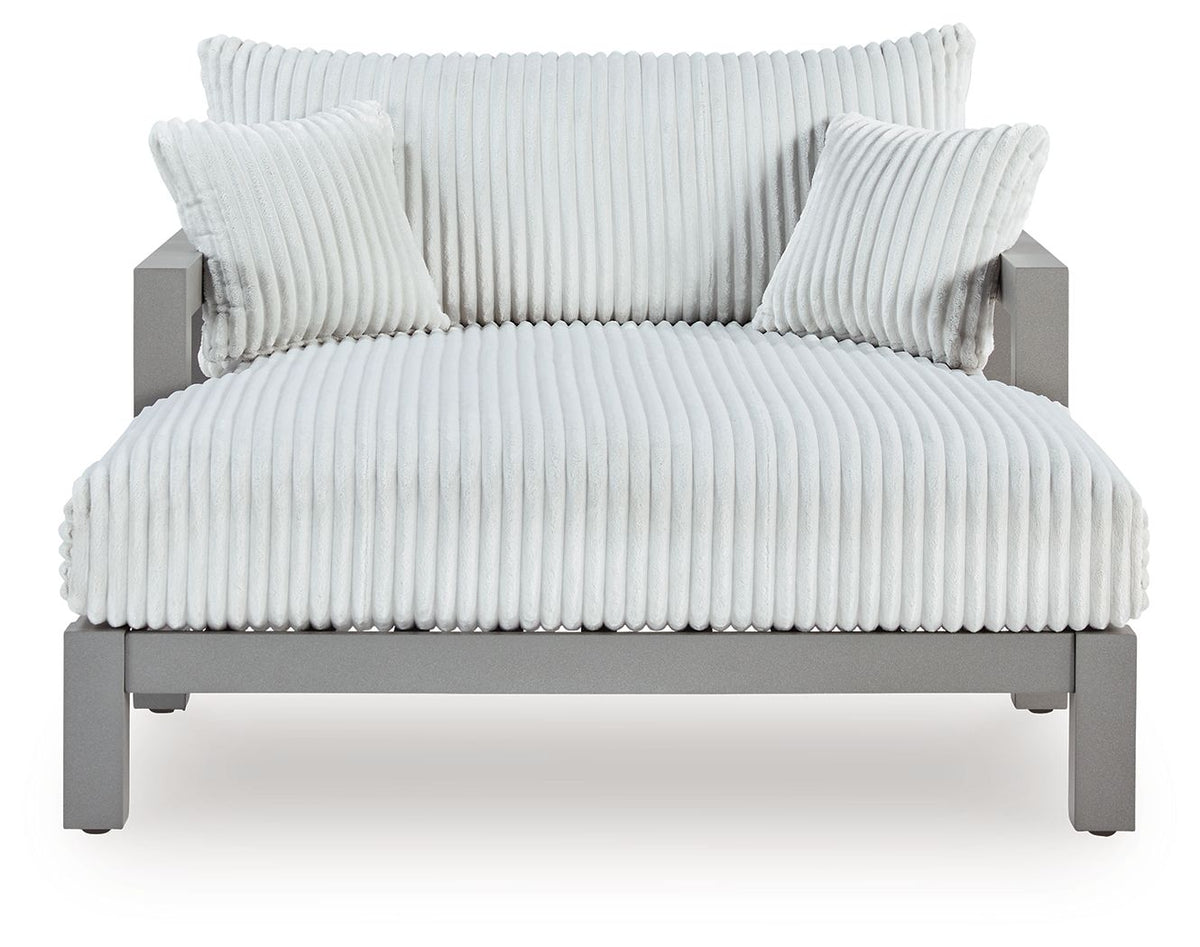 Hurley Park - Chaise Lounge With Cushion - Gray