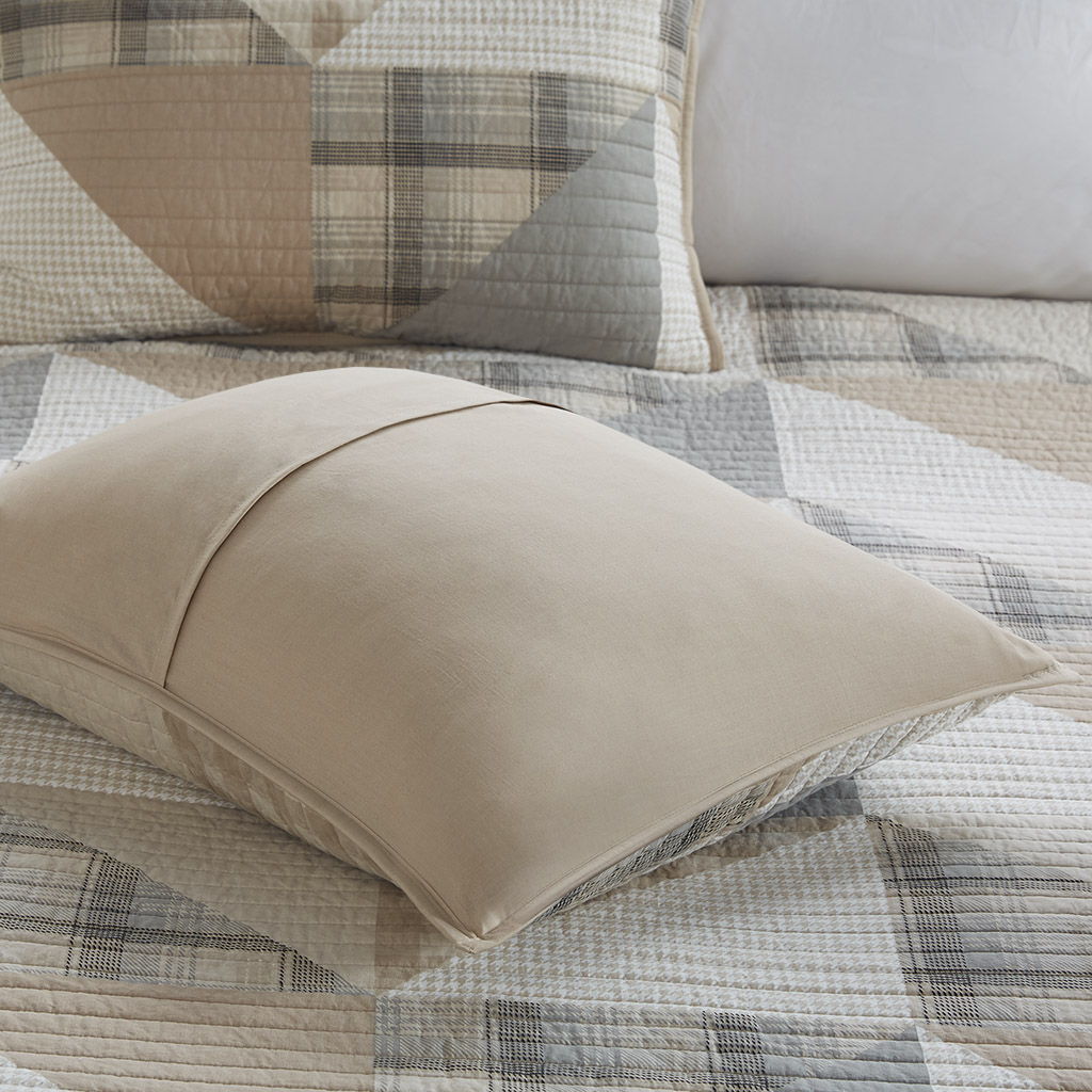 Olsen - 3 Piece King Oversized Cotton Quilt Set - Tan