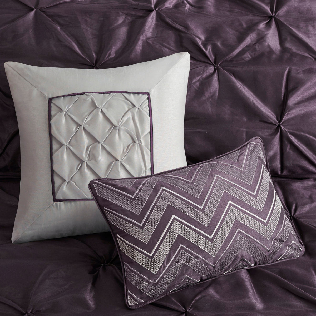 Laurel - Queen Pieced Pleated 7 Piece Tufted Comforter Set - Plum