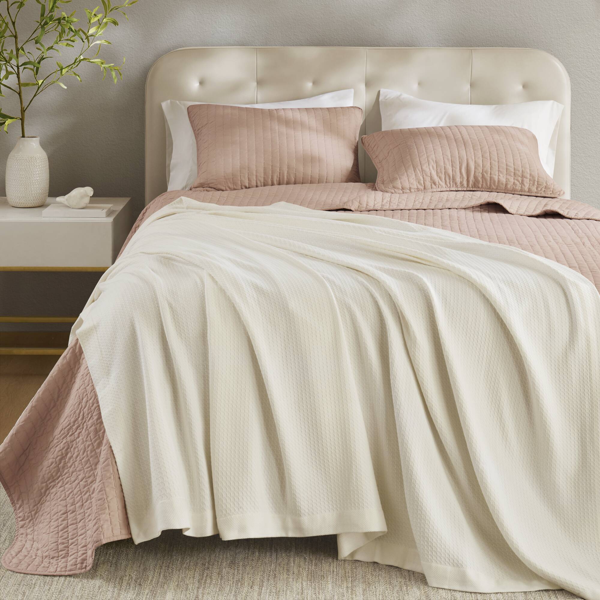 Egyptian Cotton - King Blanket - Ivory