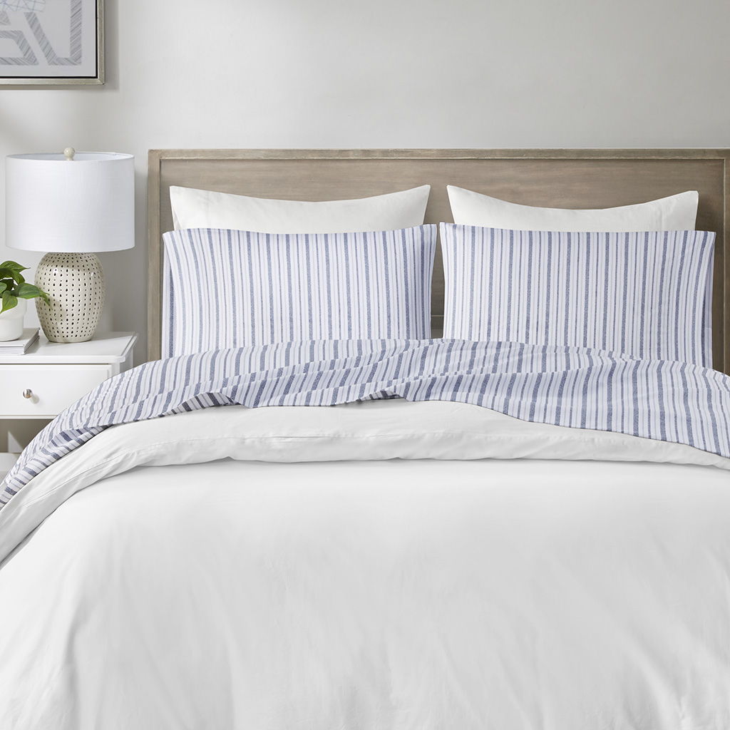 200 Thread Count Printed Cotton - Queen Sheet Set - Blue Stripe