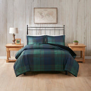 Bernston - Faux Wool to Faux Fur Down Alternative Comforter Set - Green Plaid
