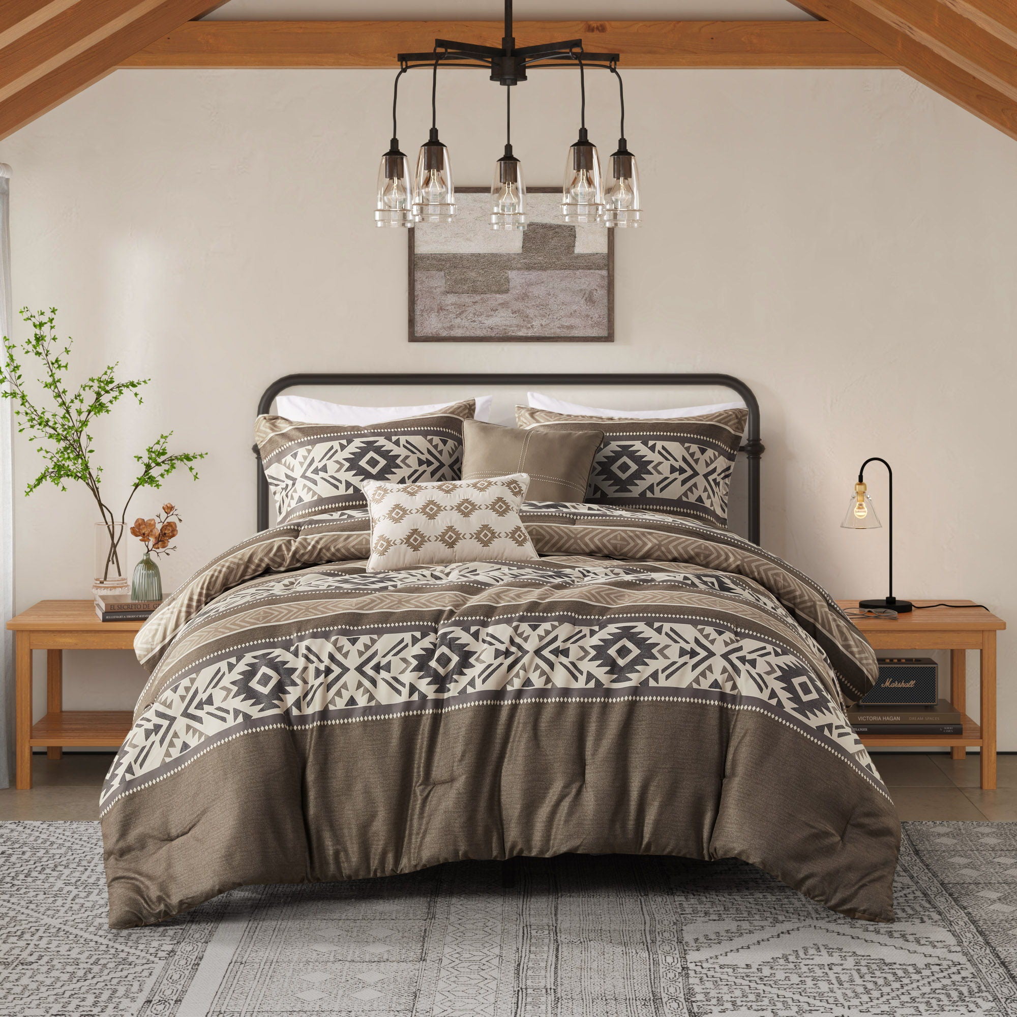 Mariposa - 5 Piece King/California King Stripe Herringbone Comforter Set With Throw Pillows - Brown