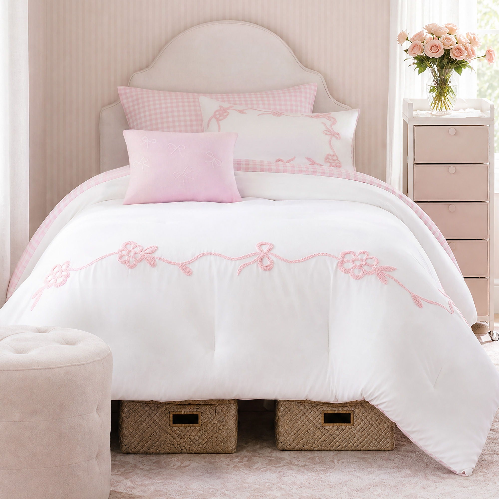 Tiffany - 4 Piece Twin/Twin Long Comforter Set - Pink / White