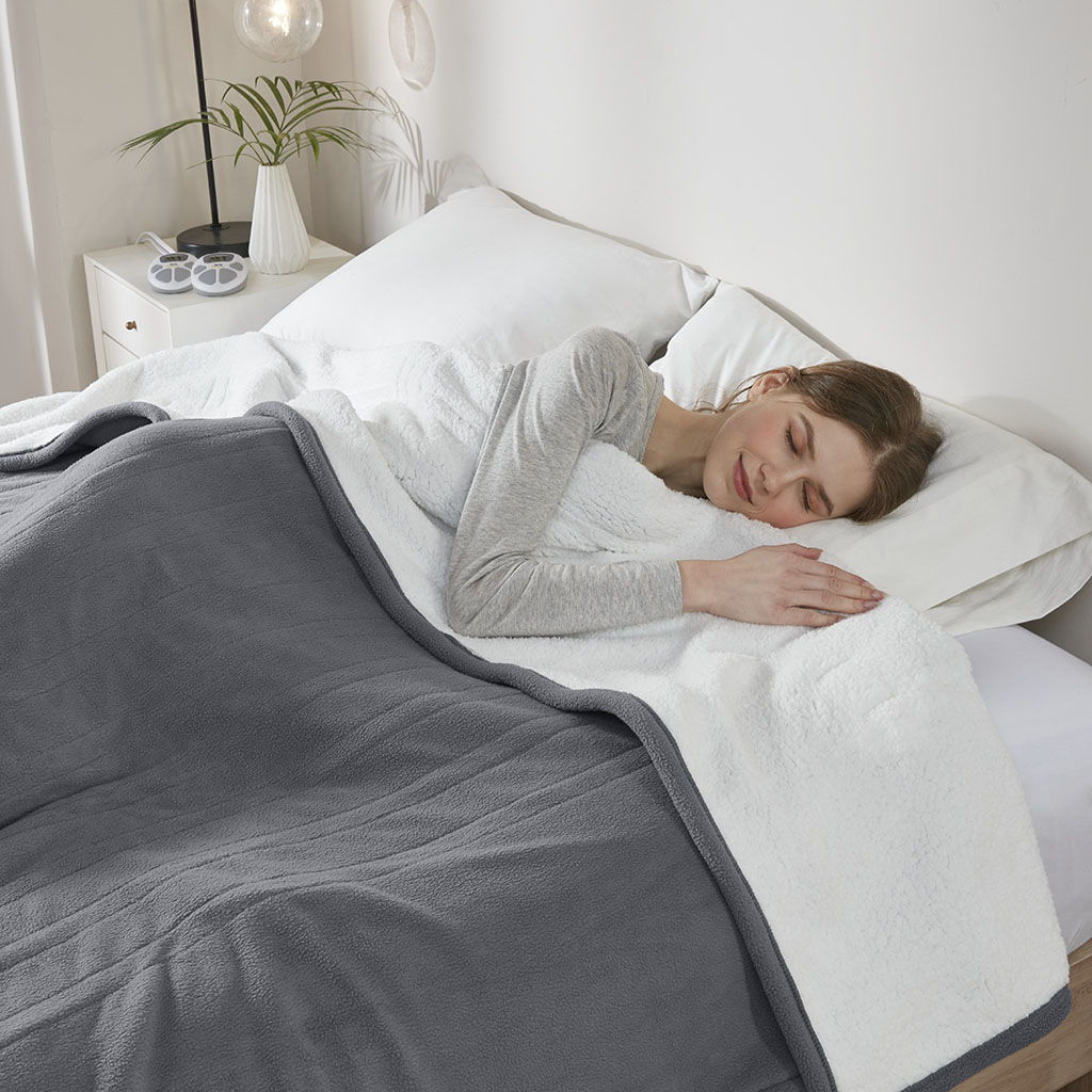 Fleece to Sherpa - Queen Comfort Heated Blanket - Dark Gray