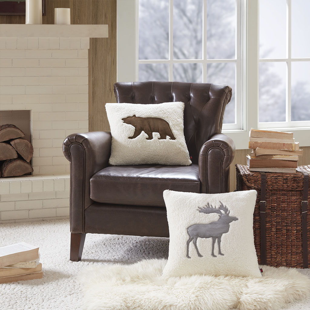 Bear - Square Berber Pillow - White