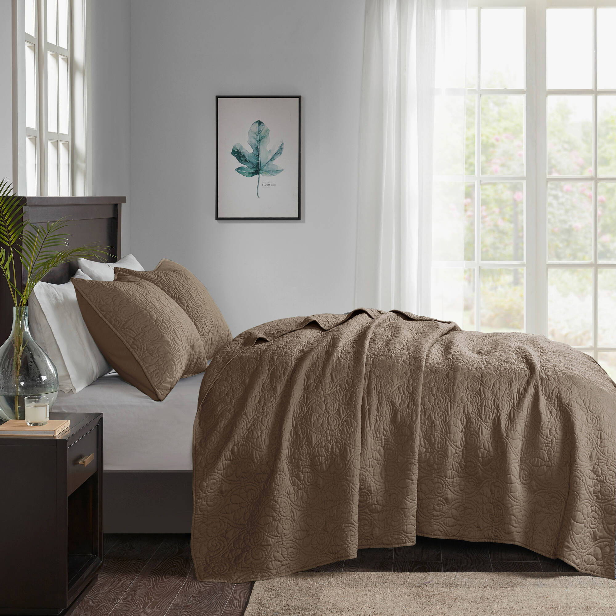 Quebec - Reversible Coverlet Set - Mocha
