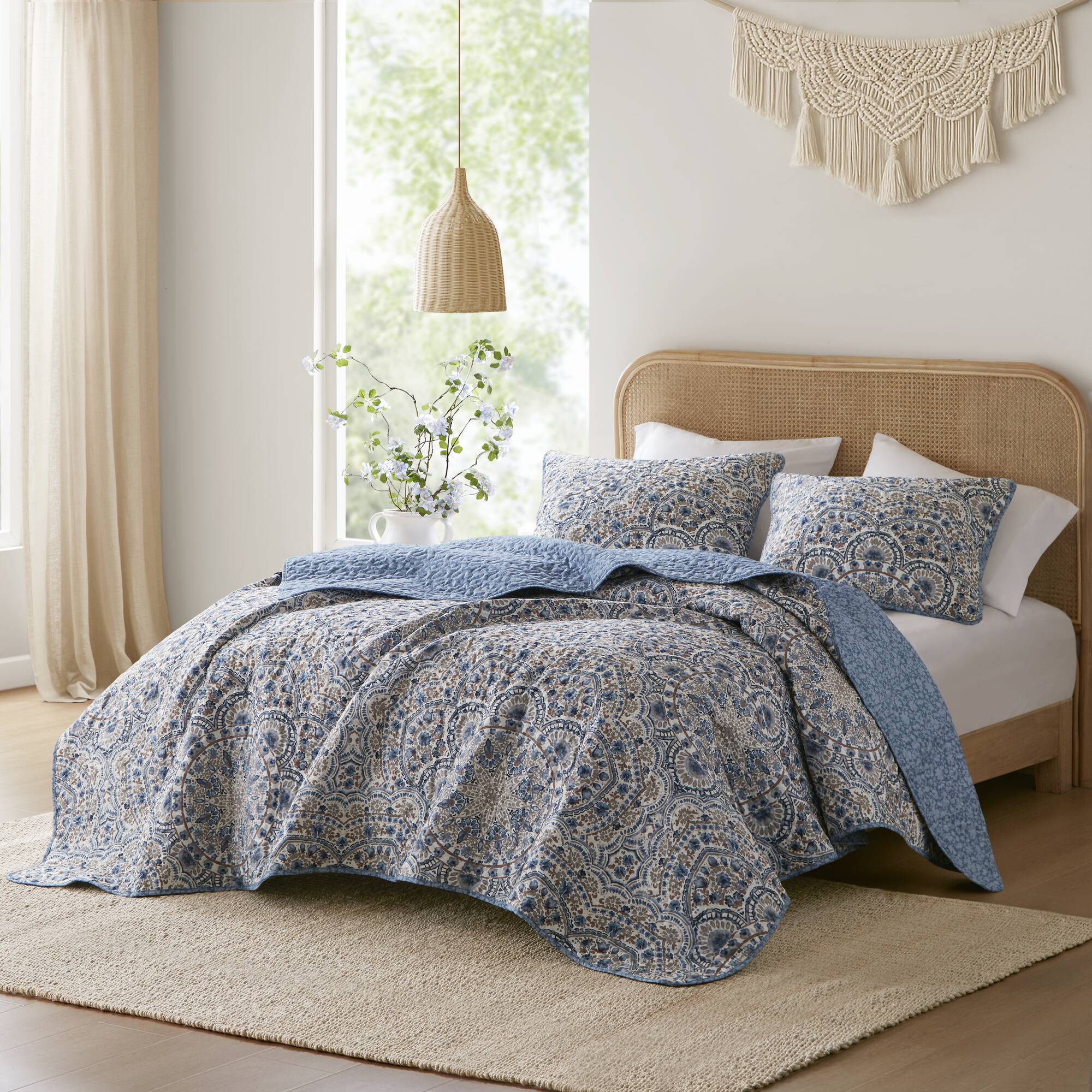 Valerie - Full/Queen Boho Floral Reversible Quilt - Blue