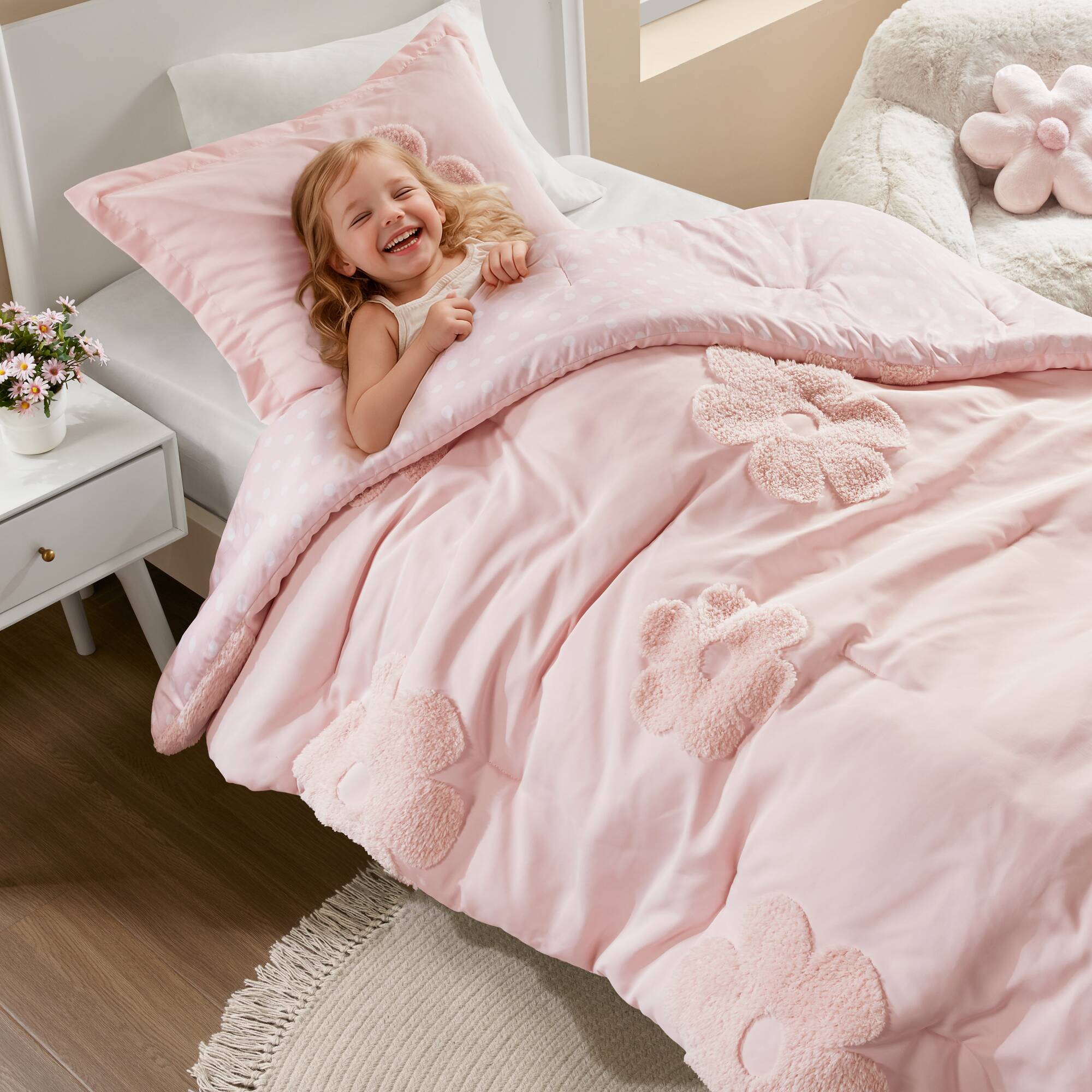 Gracie - Twin Floral Reversible Comforter Set With Flower Throw Pillow - Pink