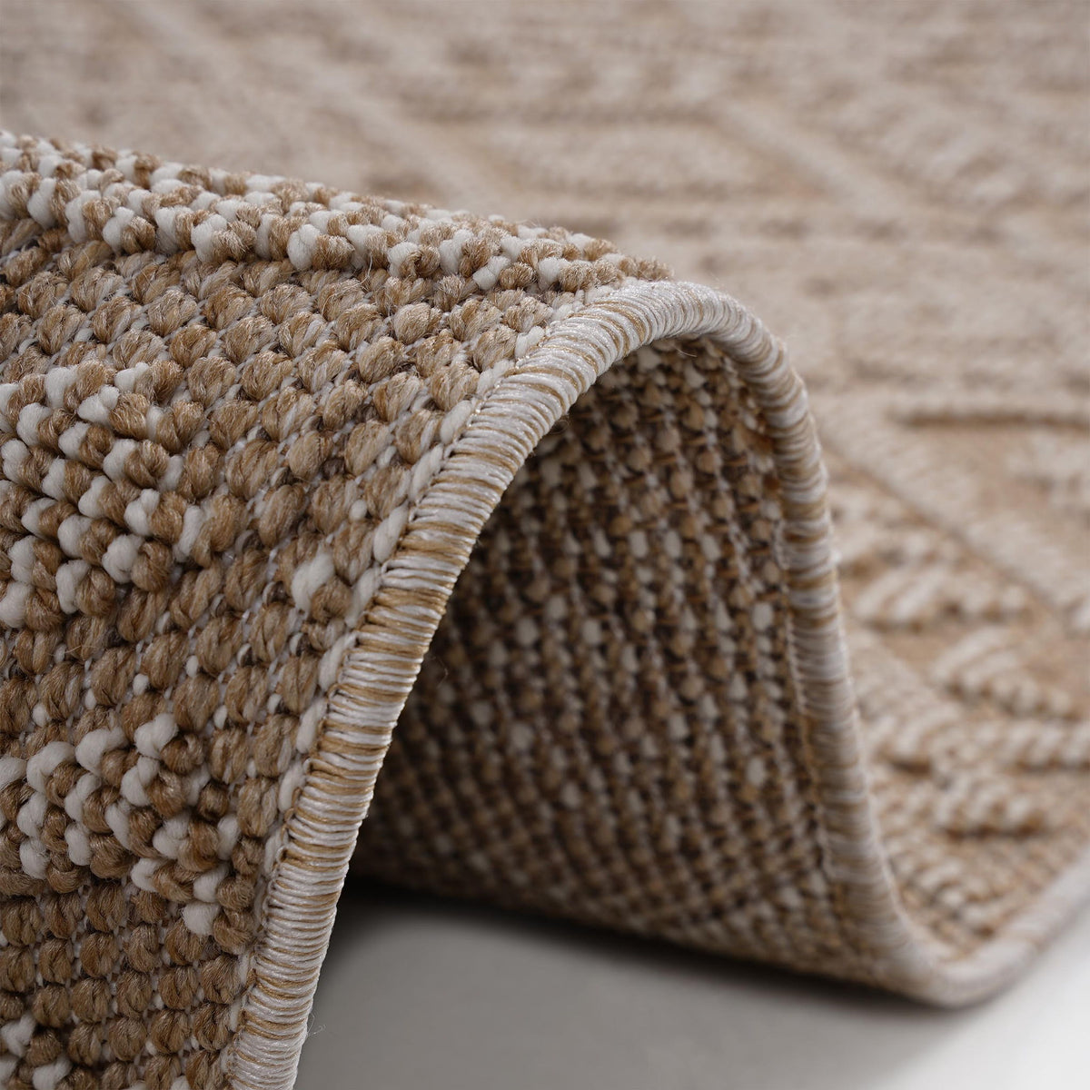 Guros - 8' X 10' Traditional Indoor / Outdoor Area Rug - Natural