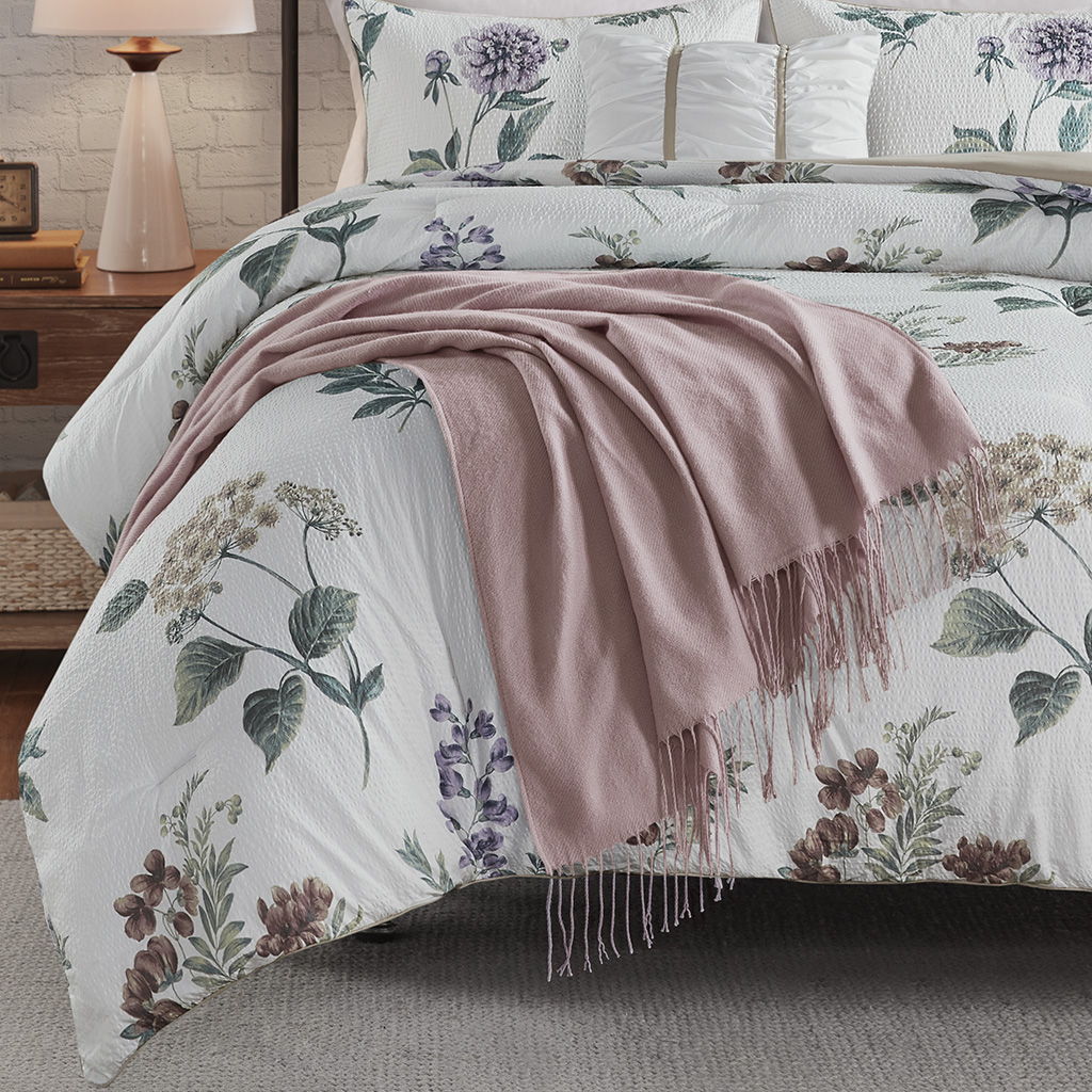 Zennia - 7 Piece Printed Seersucker Comforter Set With Throw Blanket - Taupe