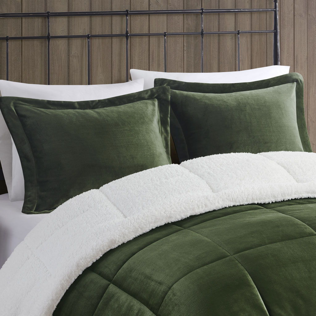 Alton - Down Alternative Comforter Set - Green / Ivory