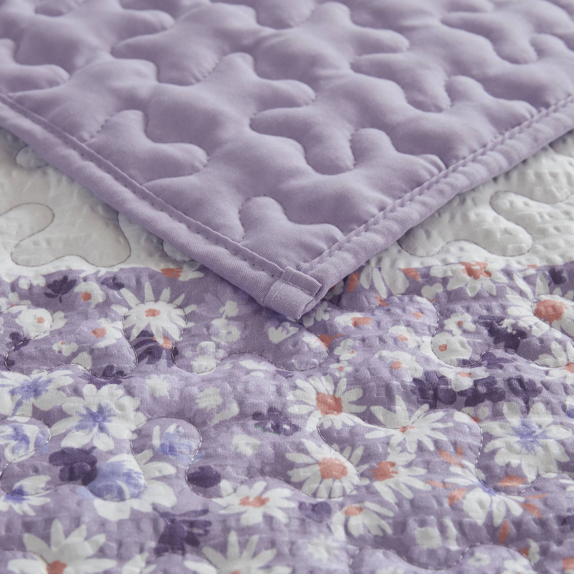Caralie - King/California King 4 Piece Seersucker Quilt Set With Throw - Purple