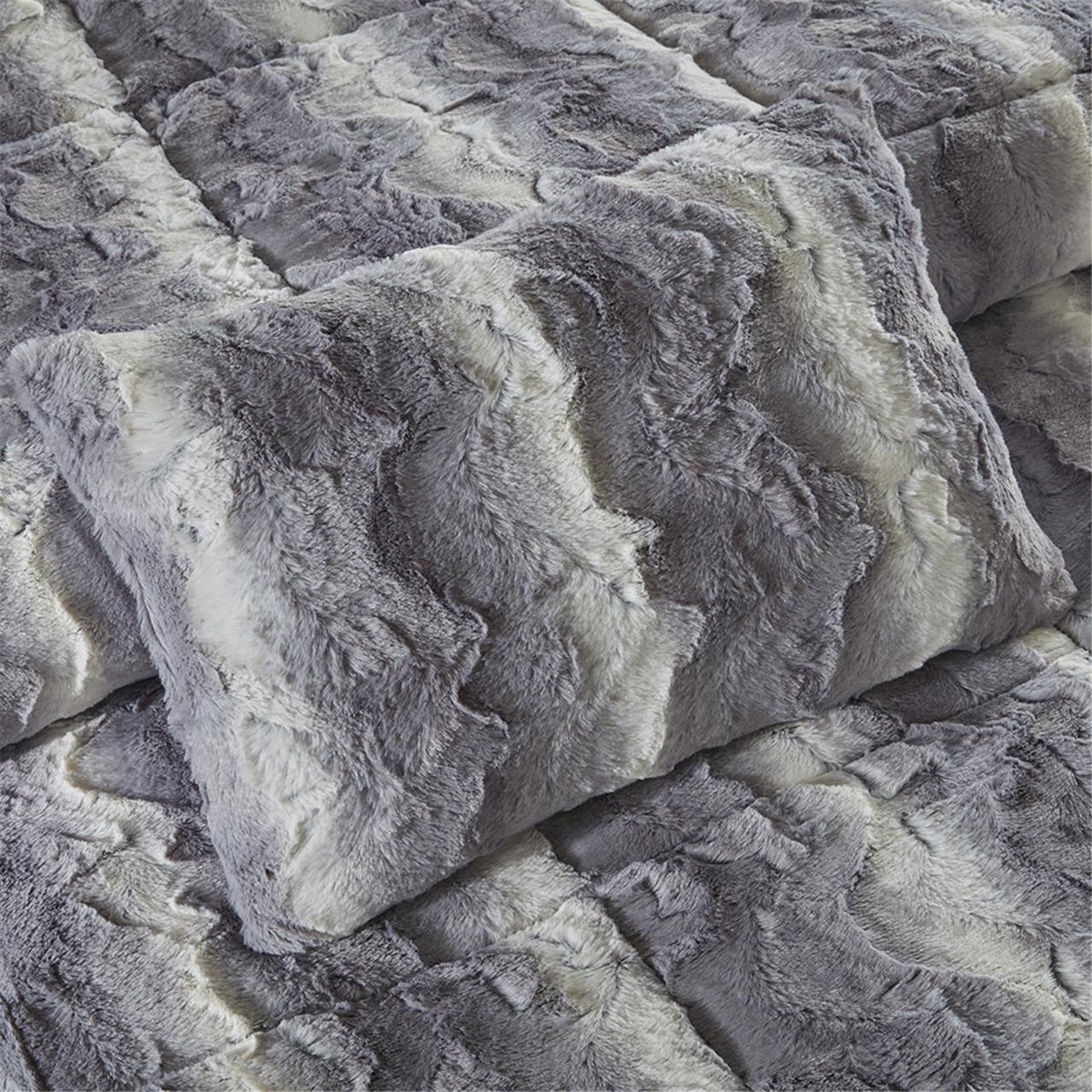 Zuri - Comforter (Set of 4) - Gray