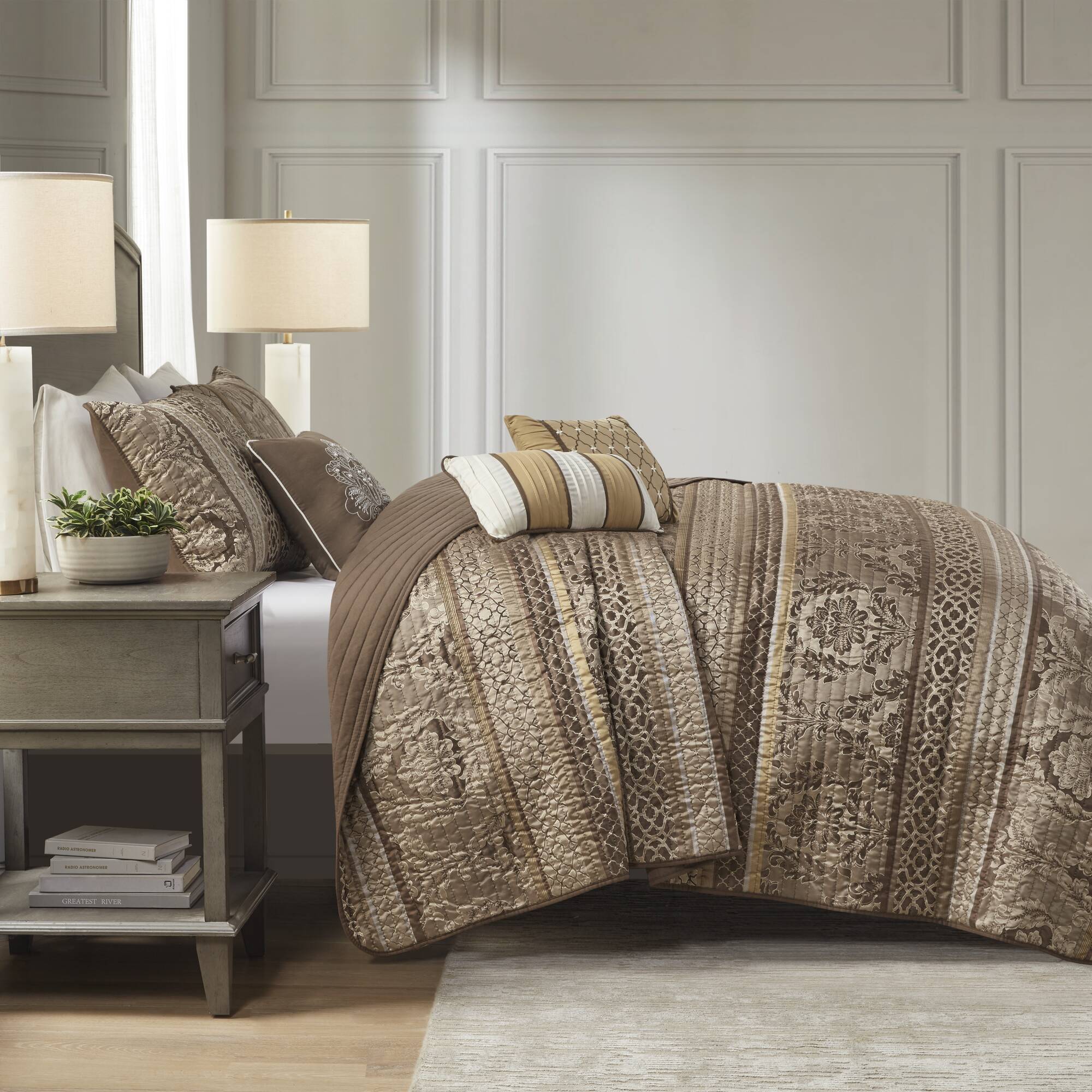 Bellagio - 6 Piece Reversible Coverlet Set - Brown / Gold