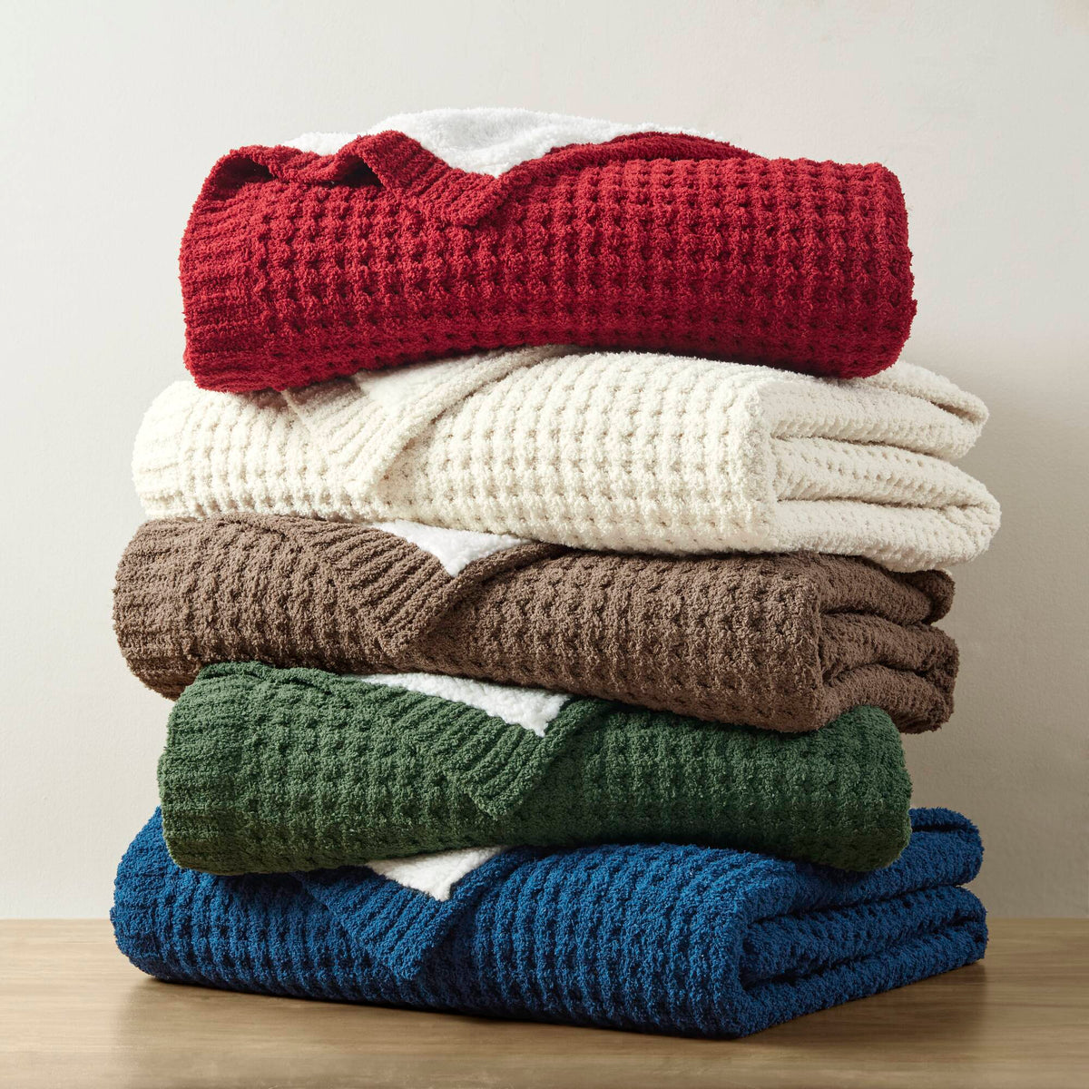 Rowan - Waffle Knit Chenille Throw - Red