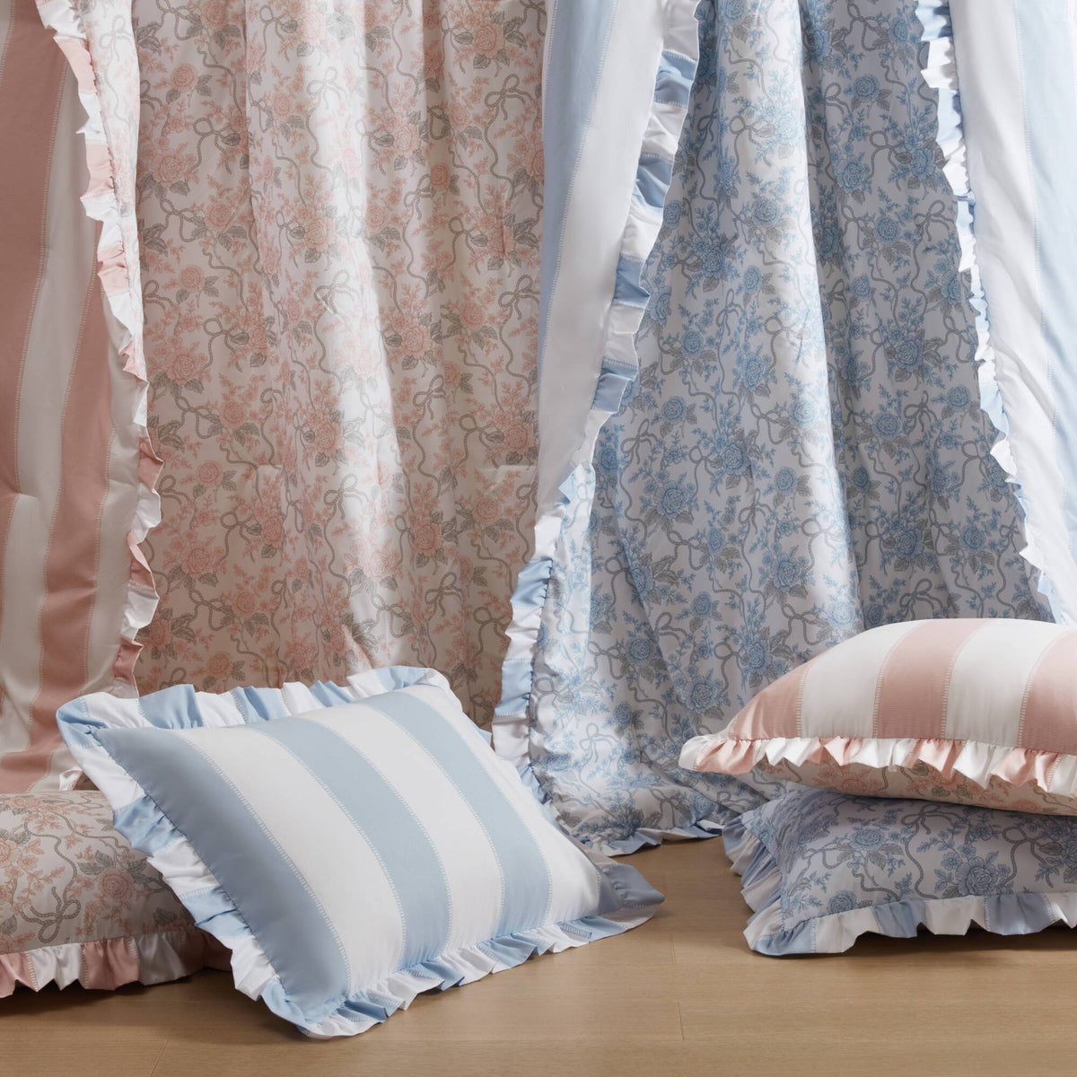 Lara - Twin Long Comforter Set - Pink