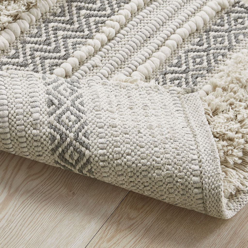 Asher - 20" x 32" Bath Rug - Gray