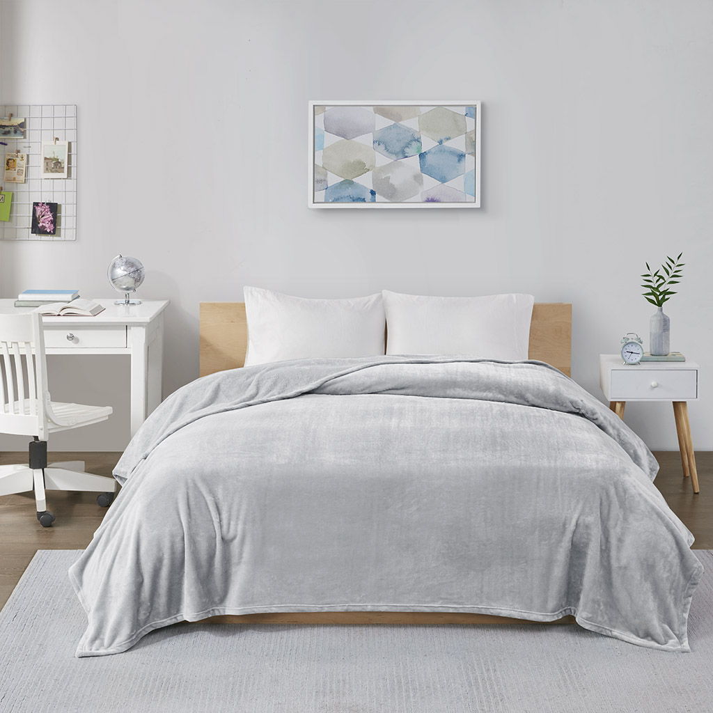 Microlight Plush - Twin Oversized Blanket - Gray