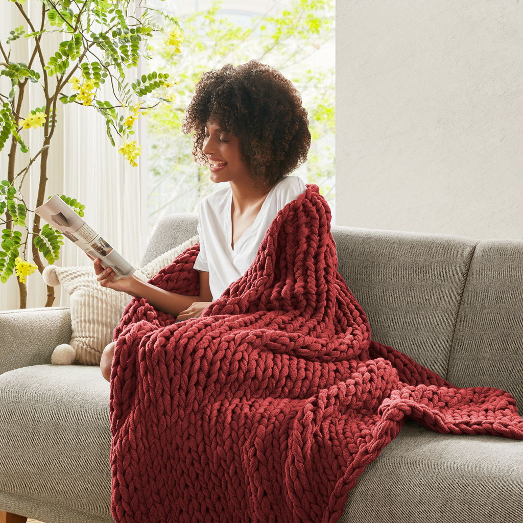 Chunky Double Knit - Handmade Throw - Red