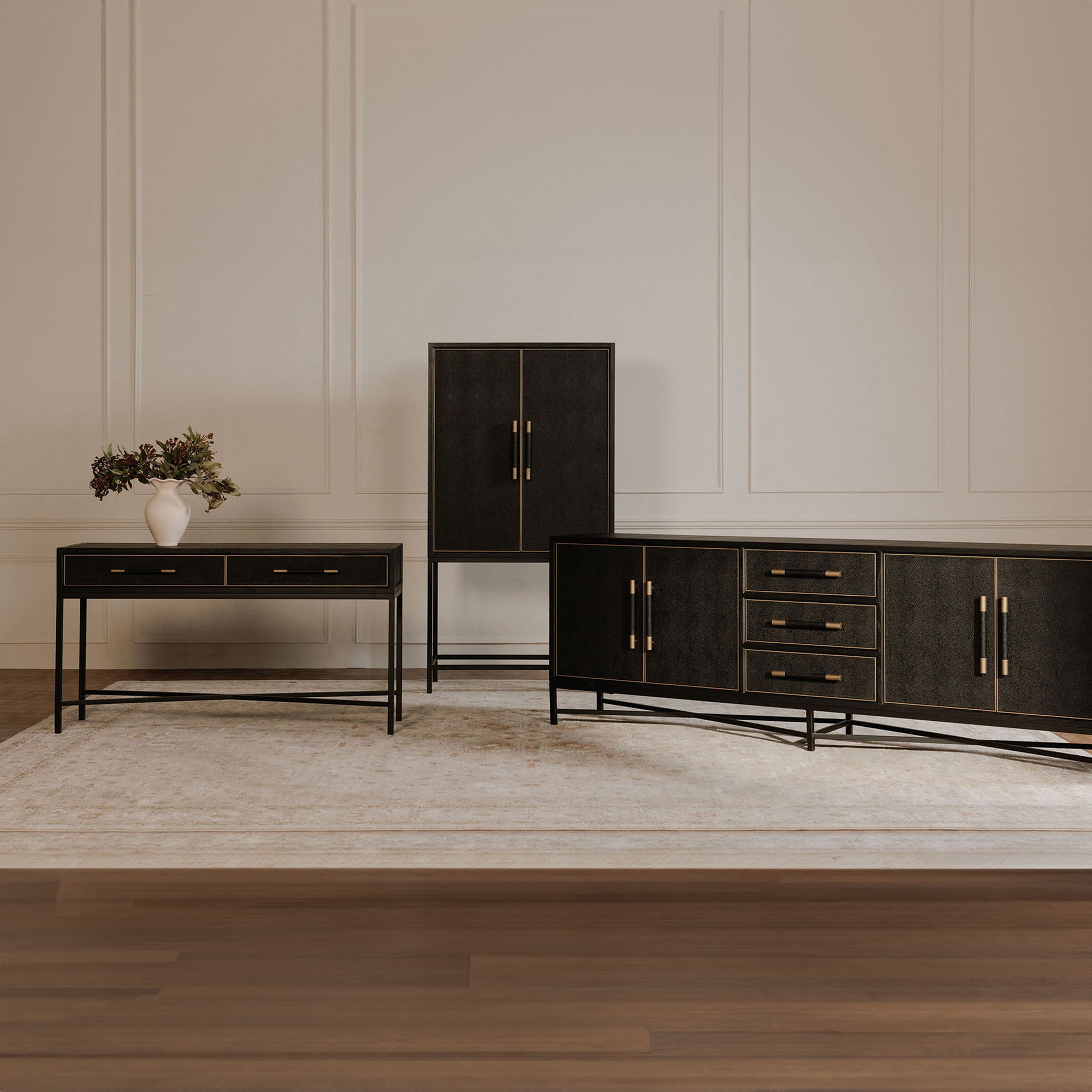 Mako - Bar Cabinet - Black